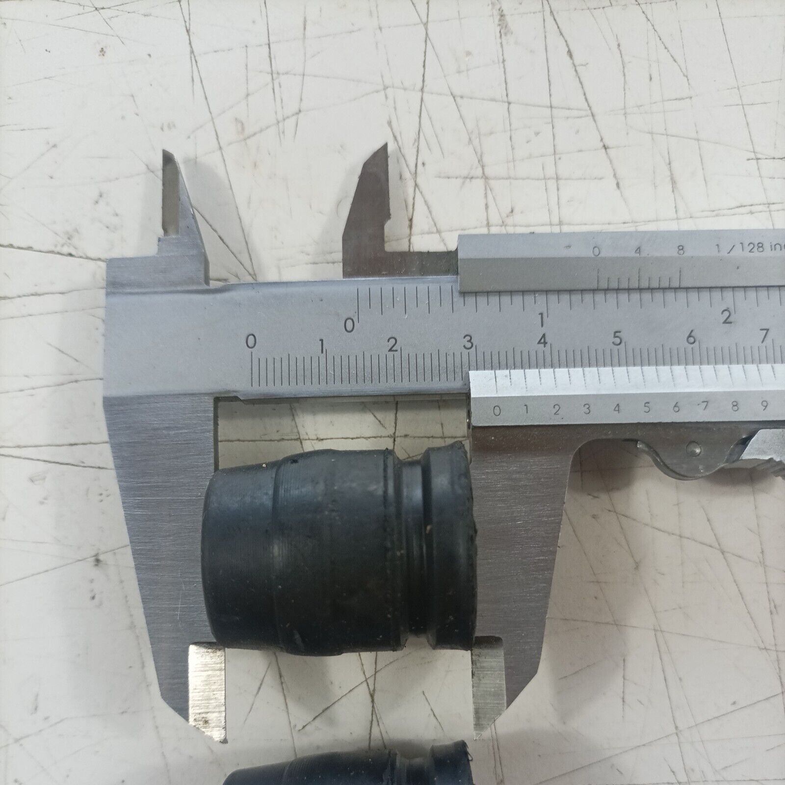 2 AMMORTIZZATORI ANTIVIBRAZIONE SUPPORTI ANTIVIBRANTE PER MOTOSEGA ALPINA P-400