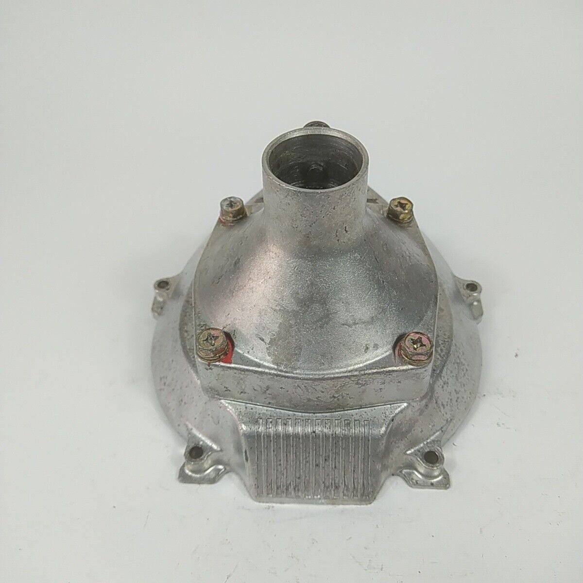 COPERCHIO SUPPORTO CAMPANA usato per decespugliatore MITSUBISHI T170 T200 altri