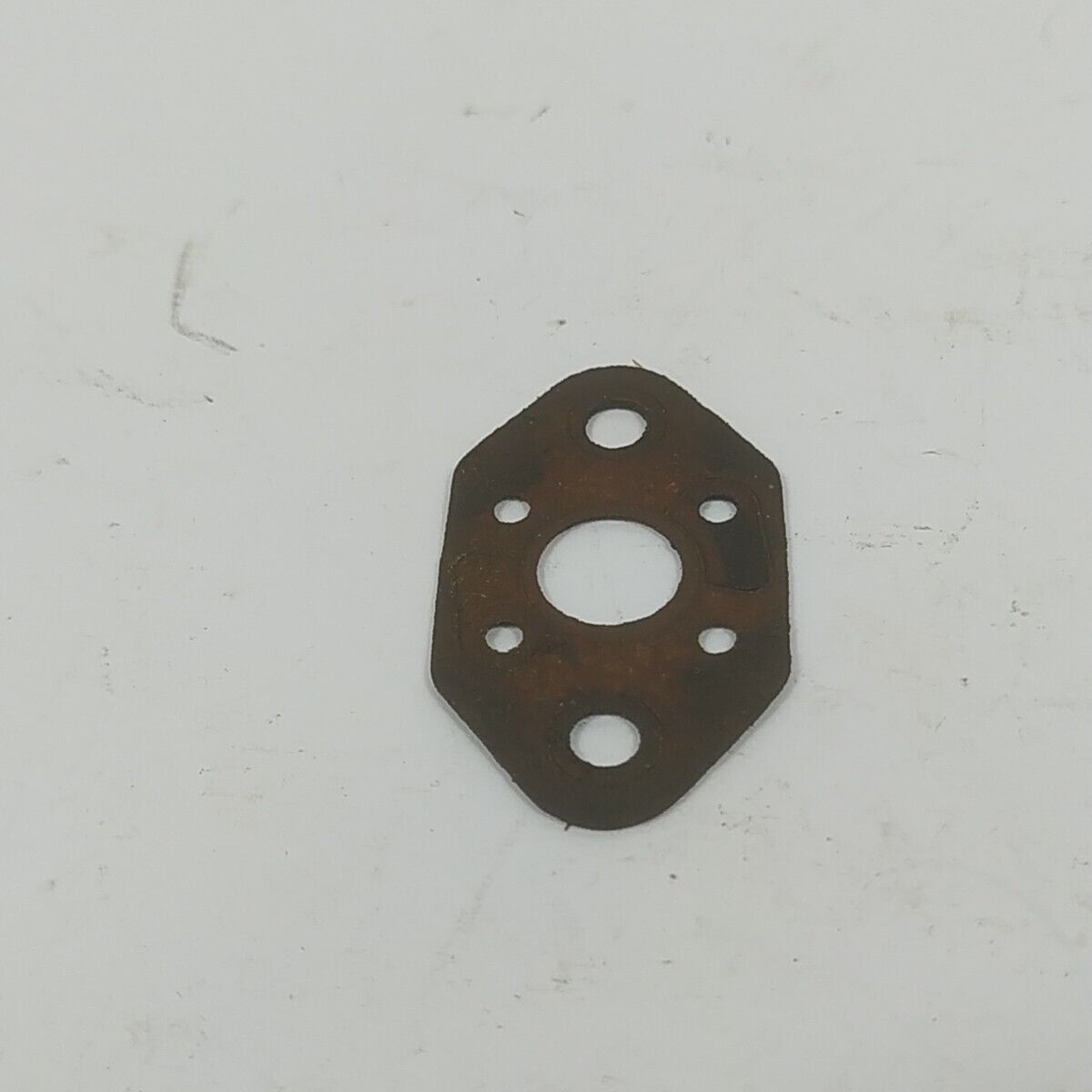 Ricambio per decespugliatore EFCO 8250 GUARNIZIONE collettore CARBURATORE usato