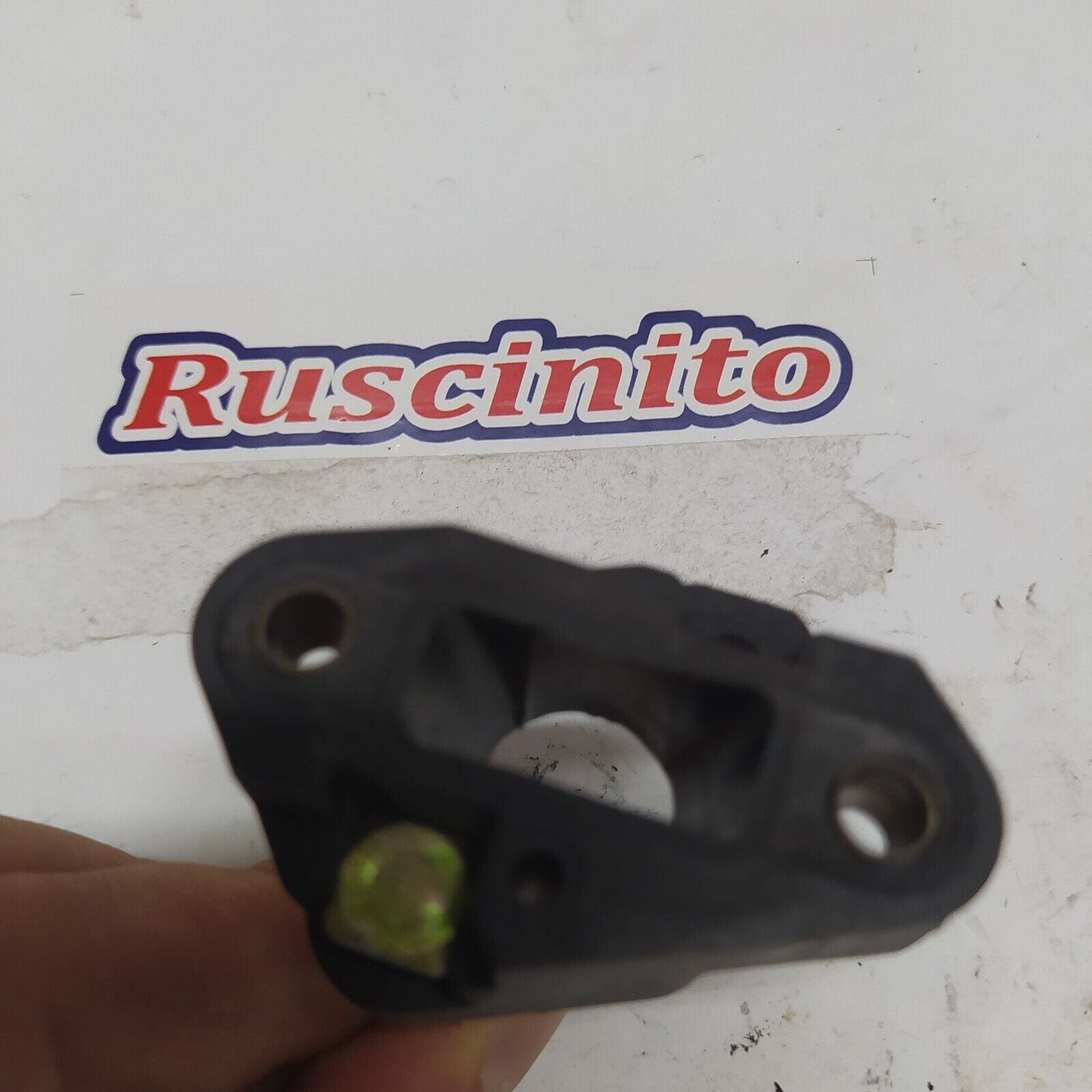 RACCORDO COLLETTORE flangia CARBURATORE Usato per decespugliatore ZENOAH
