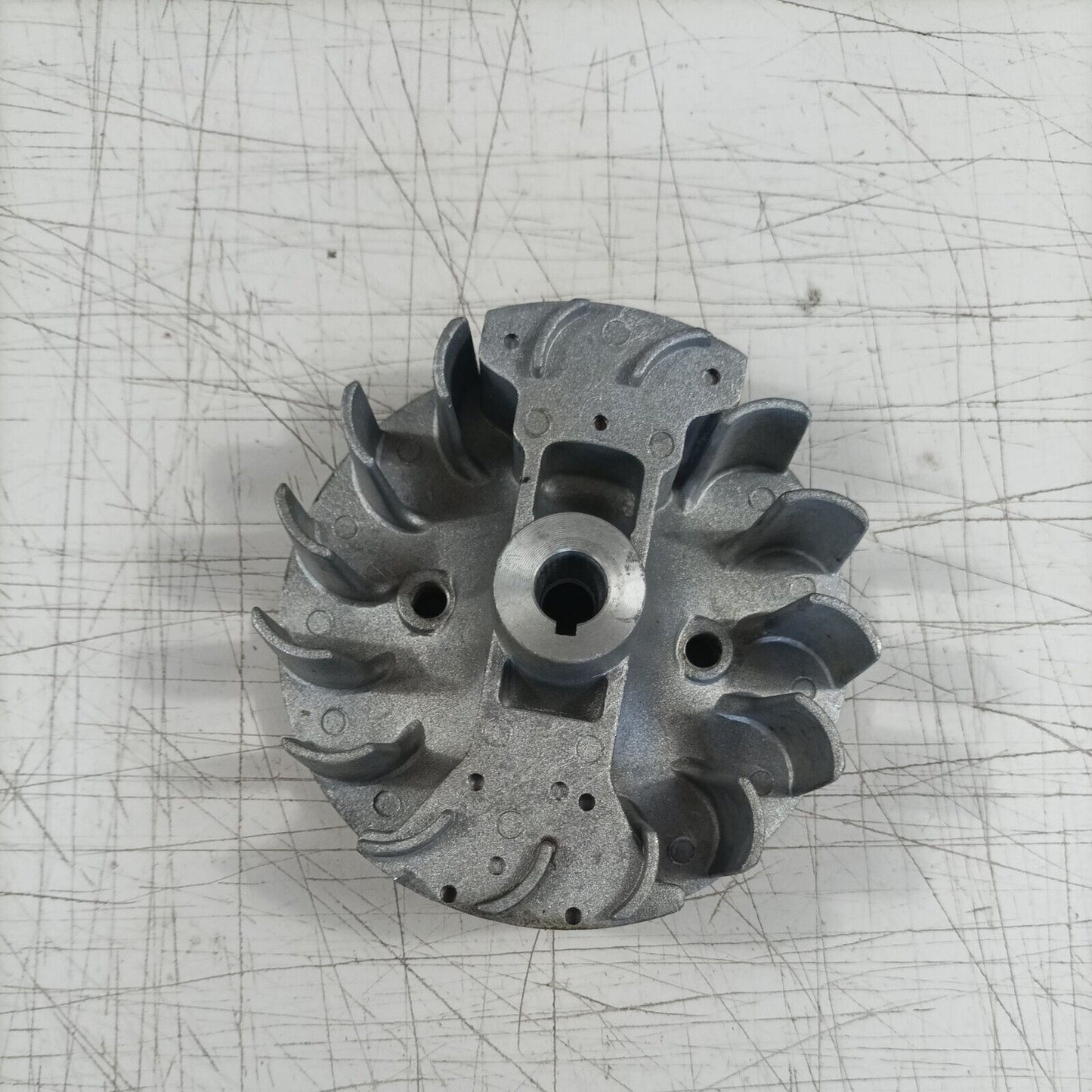 DECESPUGLIATORE ALPINA BC 35 S VOLANO MAGNETICO ACCENSIONE ricambio usato