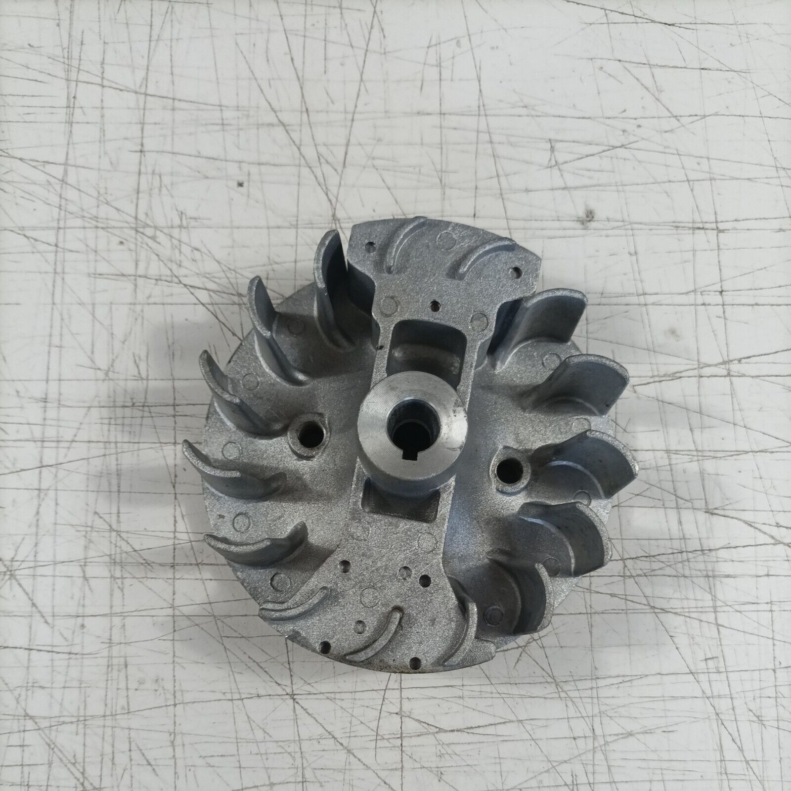 DECESPUGLIATORE ALPINA BC 35 S VOLANO MAGNETICO ACCENSIONE ricambio usato