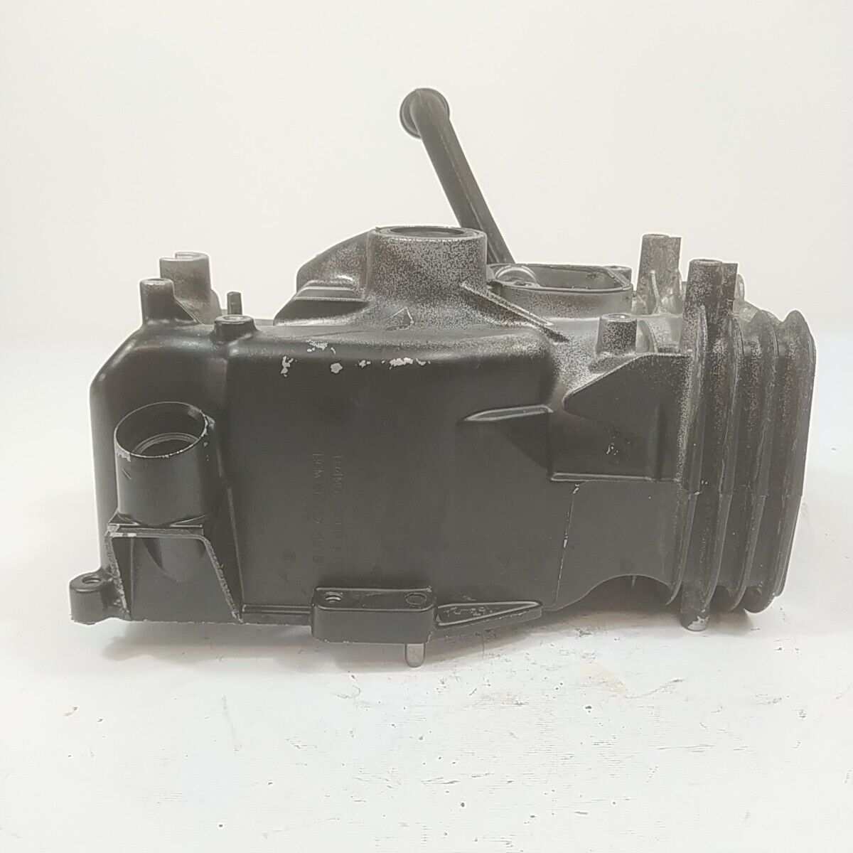 Ricambio CILINDRO CARTER MOTORE per tosaerba Briggs & Stratton 675 EXi usato