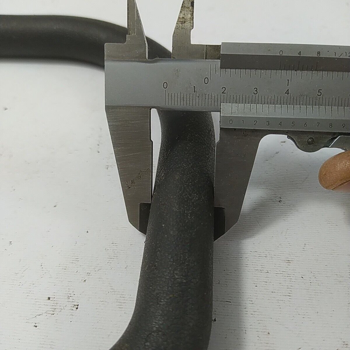 Ricambi MOTOSEGA EFCO BLITZ 35 OLEOMAC usati MANIGLIA IMPUGNATURA MANICO LATO