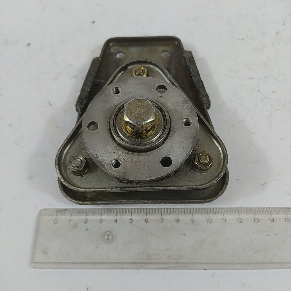 Ricambio DECESPUGLIATORE kawasaki kt 17 staffa SUPPORTO MOTORE A ZAINO usato