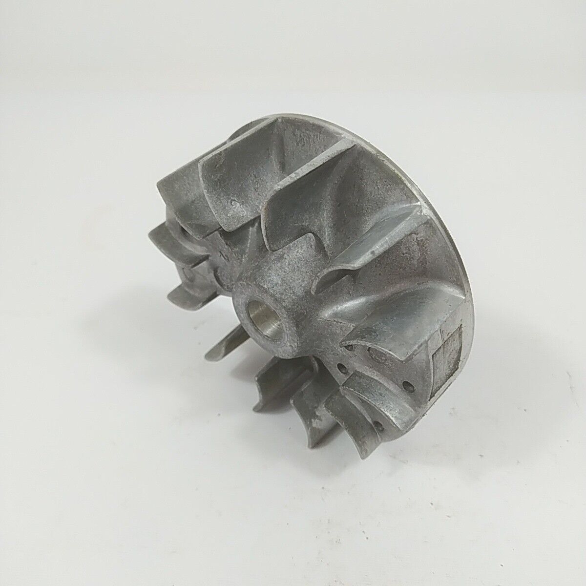 Ricambio per decespugliatore EFCO 8420 8425 VOLANO MAGNETICO DI AVVIAMENTO usato