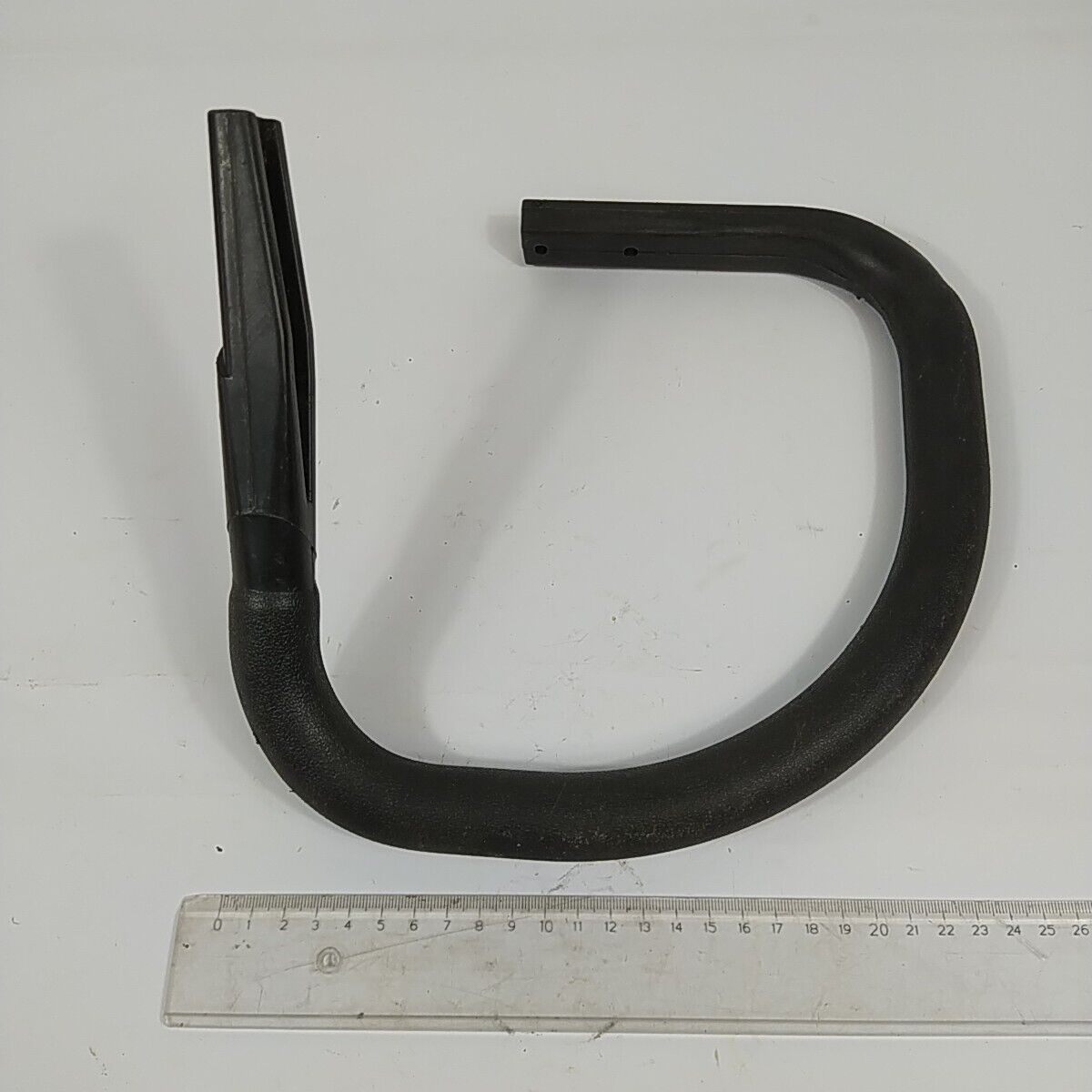 MANICO IMPUGNATURA SUPERIORE completa PER MOTOSEGA AMA BG 38 16 ricambi usati