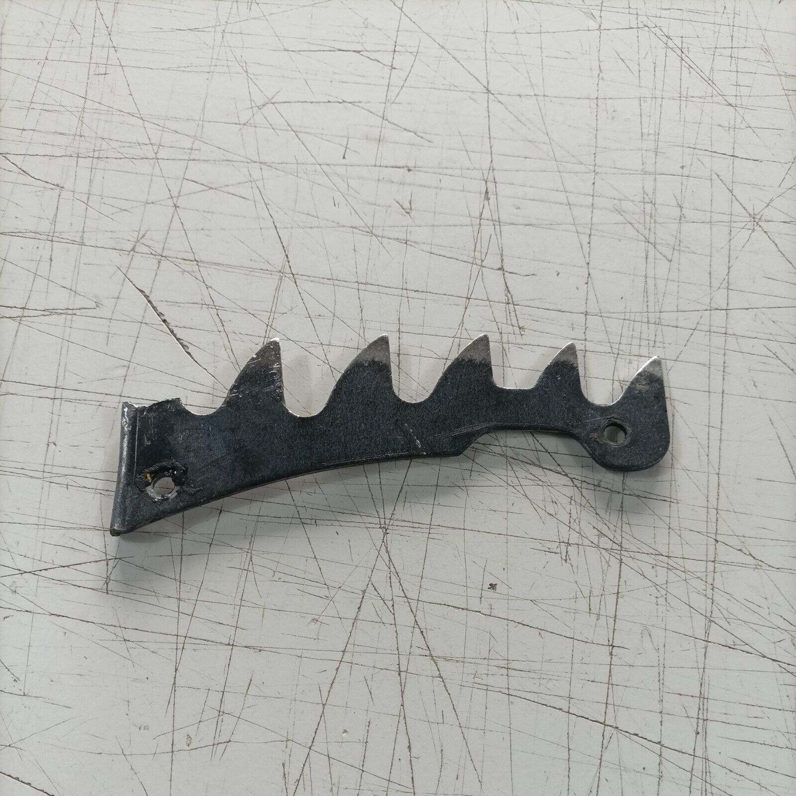 ricambio usato ARPIONE ARTIGLIO IL TAGLIO PER MOTOSEGA ALPINA PROF 45 41