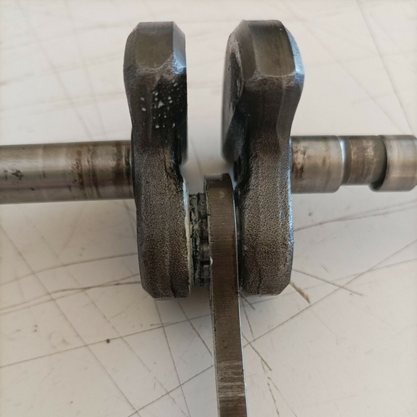 ALBERO MOTORE originale PER MOTOSEGA EFCO 134 ricambi usati