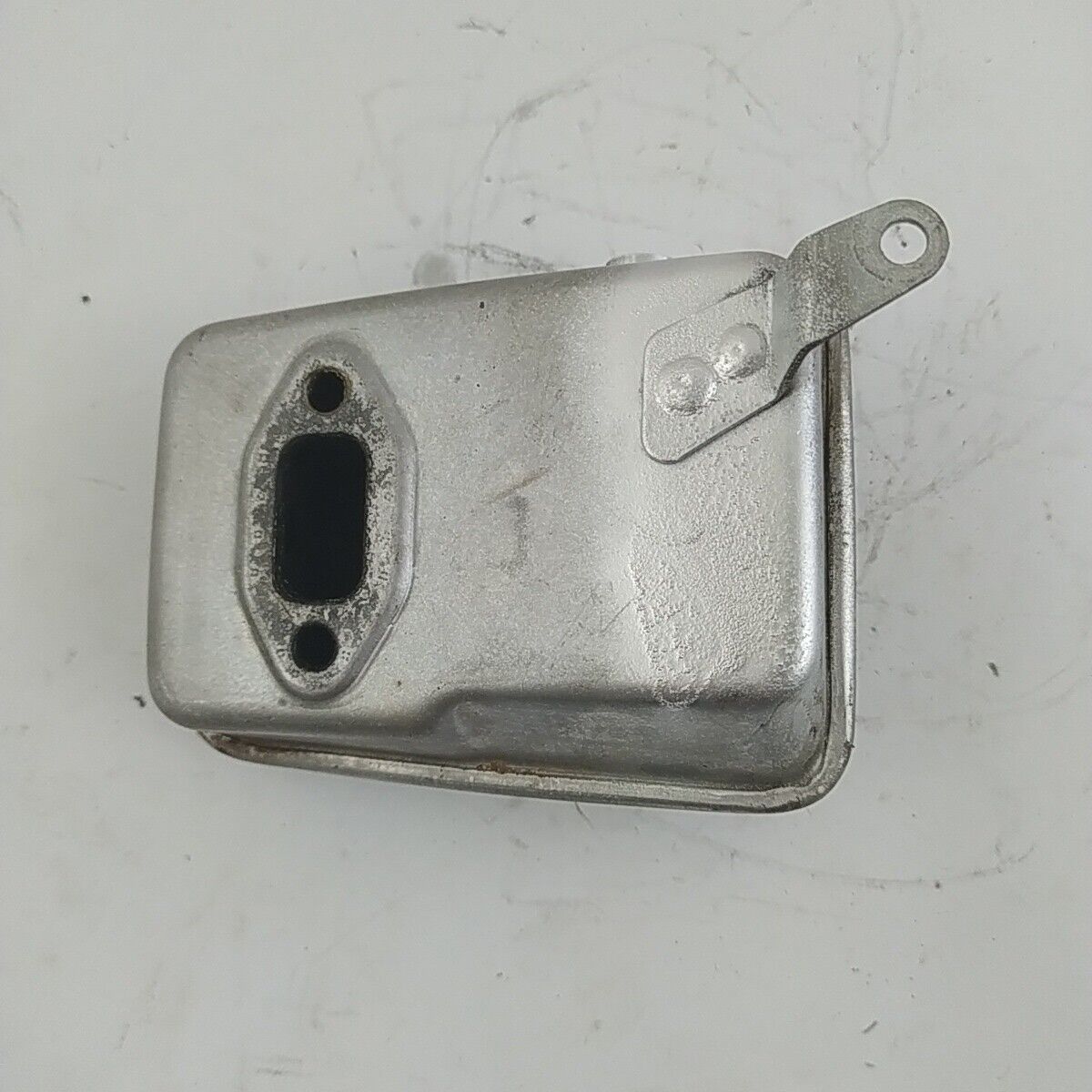 Ricambio MARMITTA SILENZIATORE usato per decespugliatore MITSUBISHI TL 52