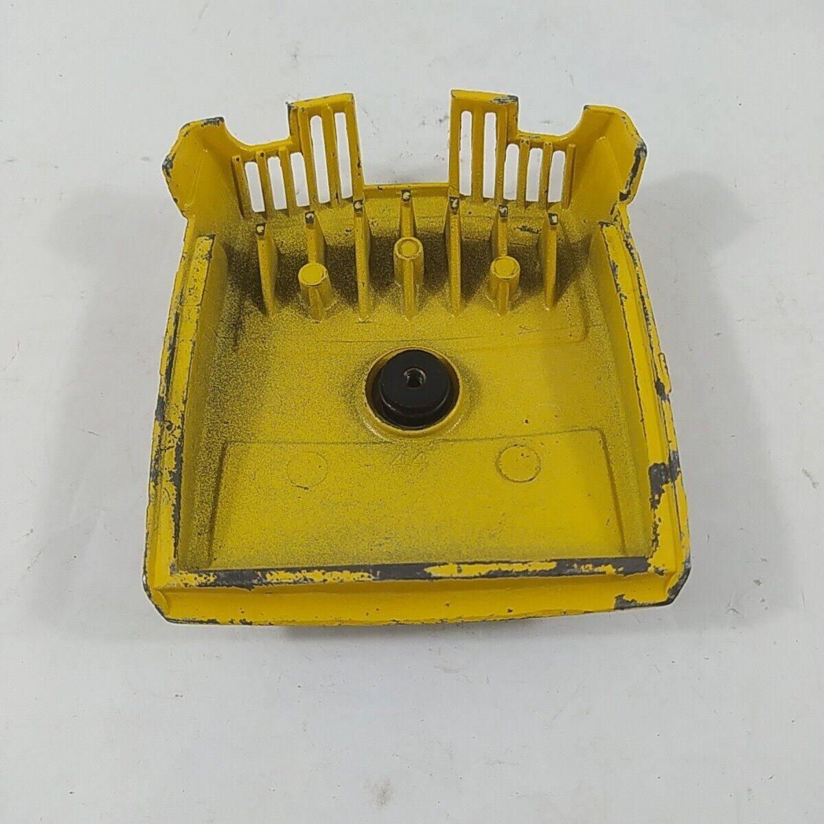 Ricambi COPERCHIO COPRÌ FILTRO ARIA PER MOTOSEGA MCCULLOCH PRO MAC 555 usati