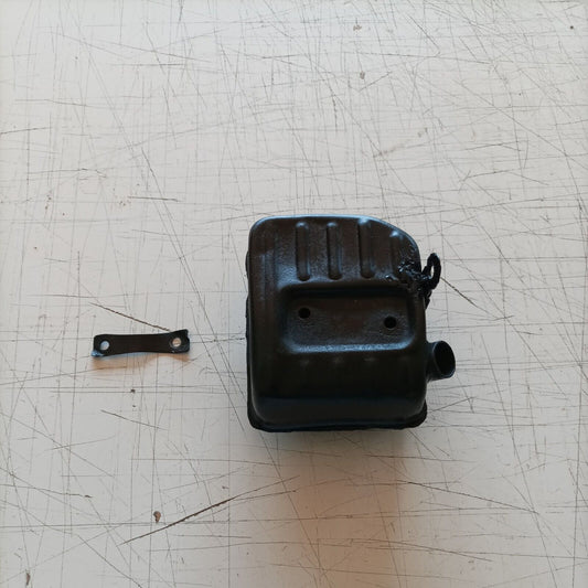 MOTOSEGA OLEO MAC 251 silenziatore TERMINALE MARMITTA DI SCARICO ricambi usati