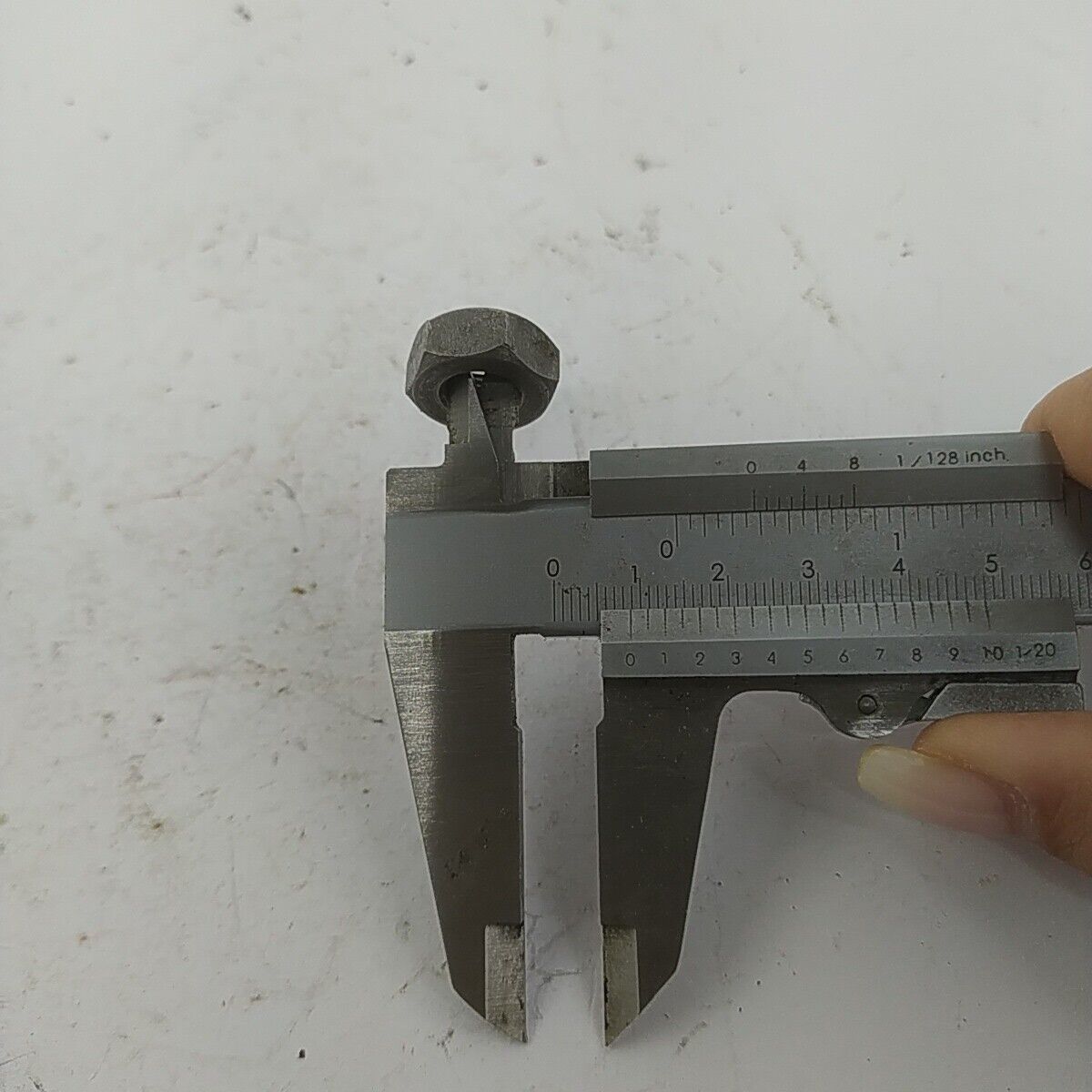 Ricambi DADO FERMO RONDELLA FRIZIONE usati per motosega CASTOR C70 ALPINA A70 