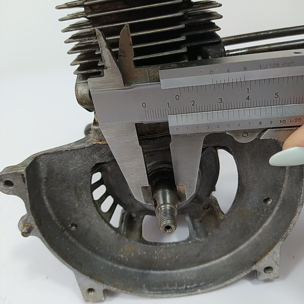 ricambio KIT MOTORE CILINDRO E PISTONE usato per decespugliatore KAWASAKI TD 33
