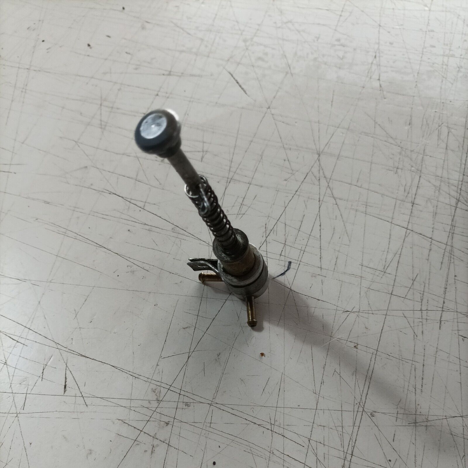 MANIGLIA MANICO IMPUGNATURA SUPERIORE PER MOTOSEGA CASTOR C70 ALPINA A70