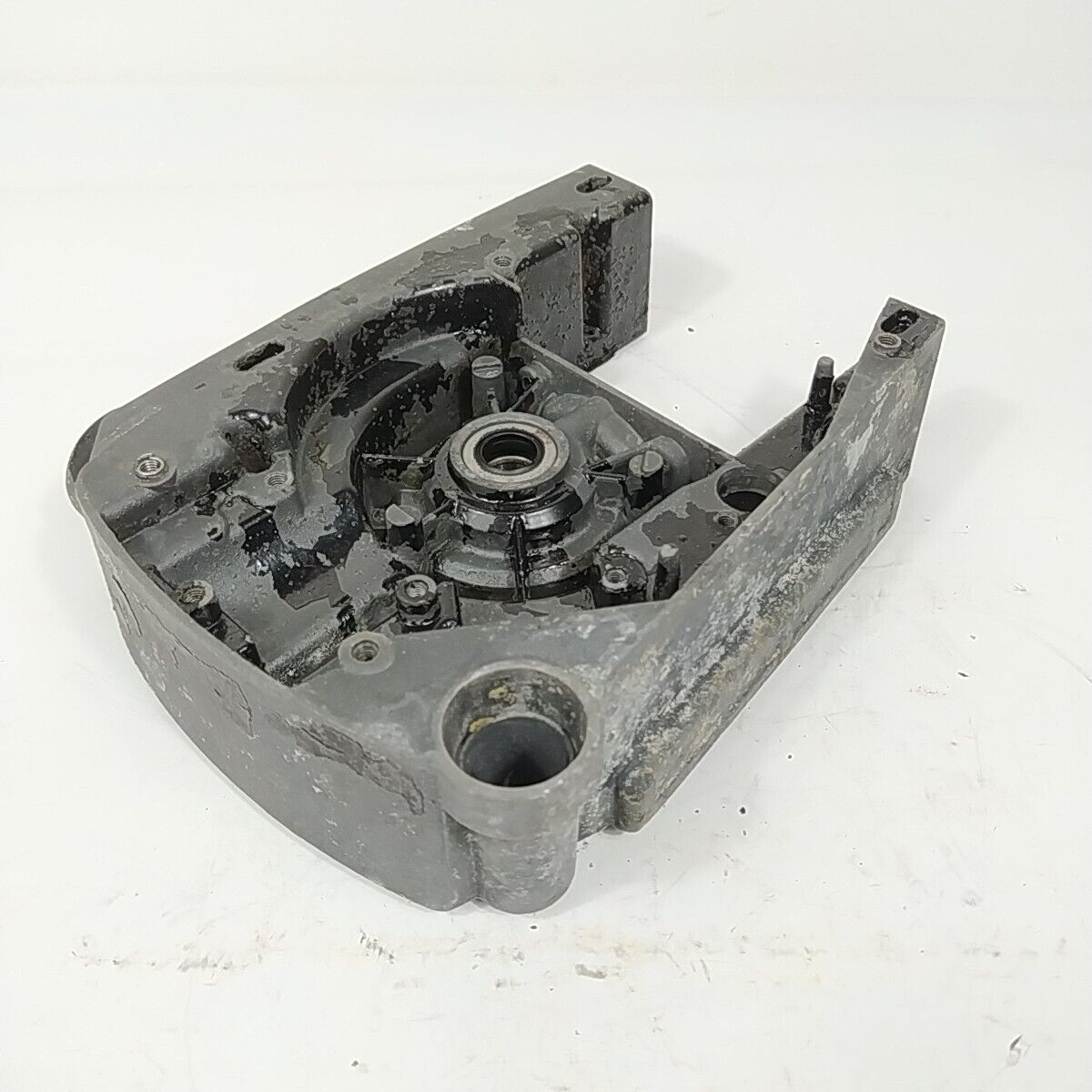 CARTER MOTORE lato sinistro VOLANO SX PER MOTOSEGA OPEM SUPER 157 ricambi usati