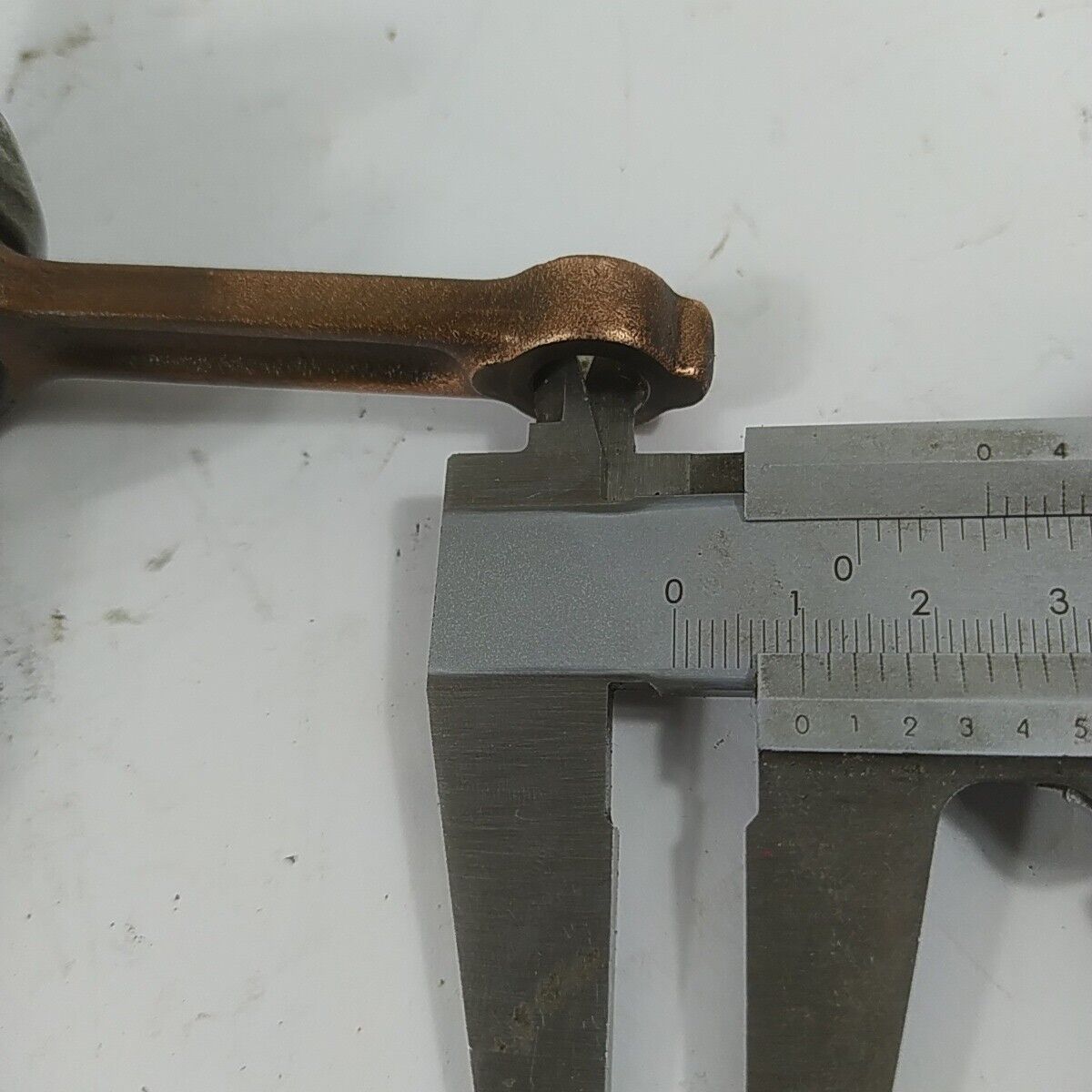 ricambio kit ALBERO MOTORE originale Per motosega ALPINA PROF 70 usati