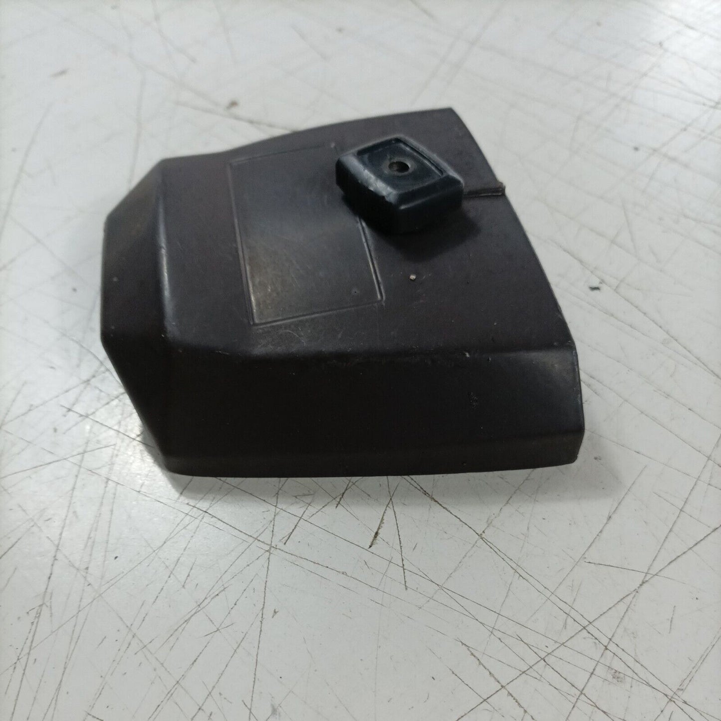 MOTOSEGA CASTOR C70 ALPINA A70 COPERCHIO FILTRO DELL'ARIA MARRONE ORIGINALE