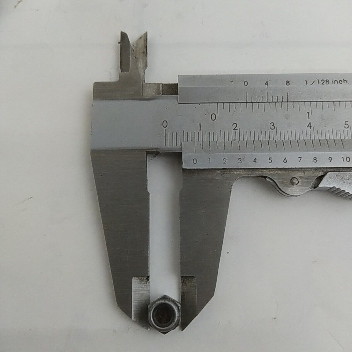 Ricambio Per motosega OLEO MAC 251 VITI MANIGLIA impugnatura comandi gas usati