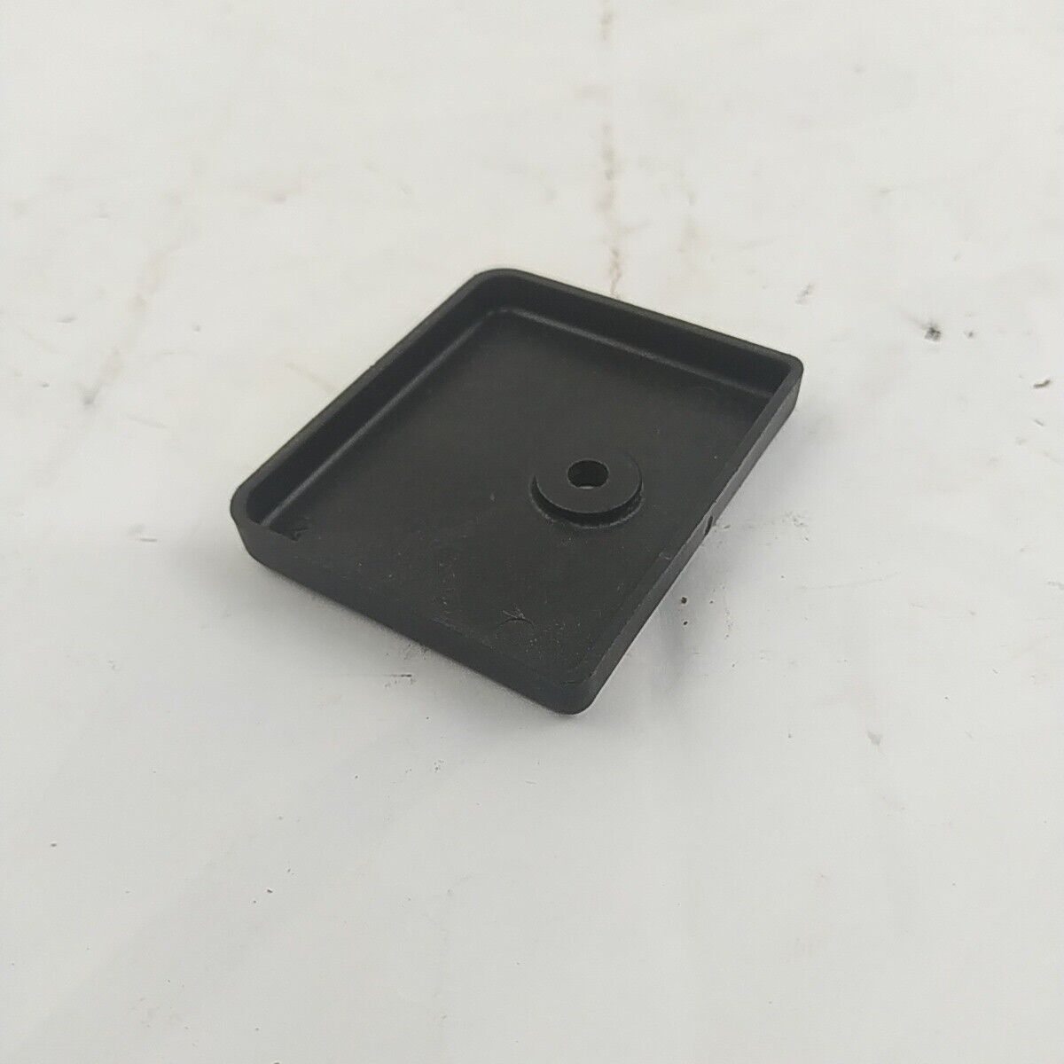 Ricambi COPERCHIO QUANDRATO motosega MCCULLOCH  eager beaver 2014 2.0 usato