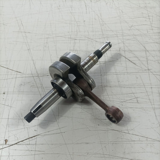 MOTOSEGA OLEOMAC OM 251 ALBERO MOTORE CON DOPPIO FILETTO ricambi usati