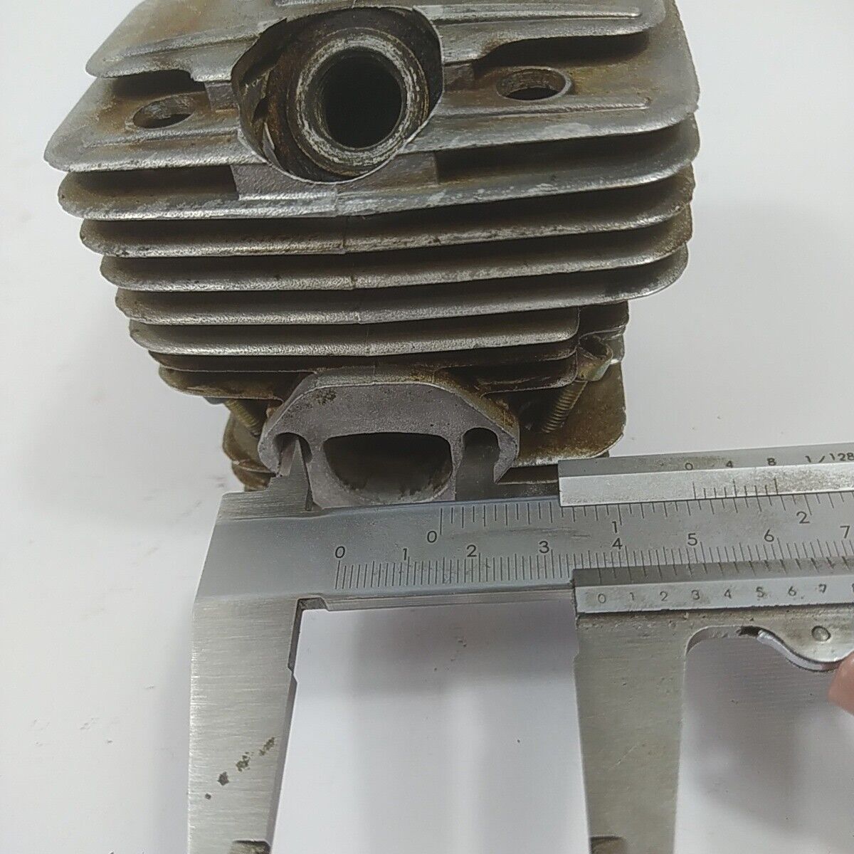 Ricambio per motosega CASTOR ALPINA 450 KIT CILINDRO E PISTONE diam 40 mm usato