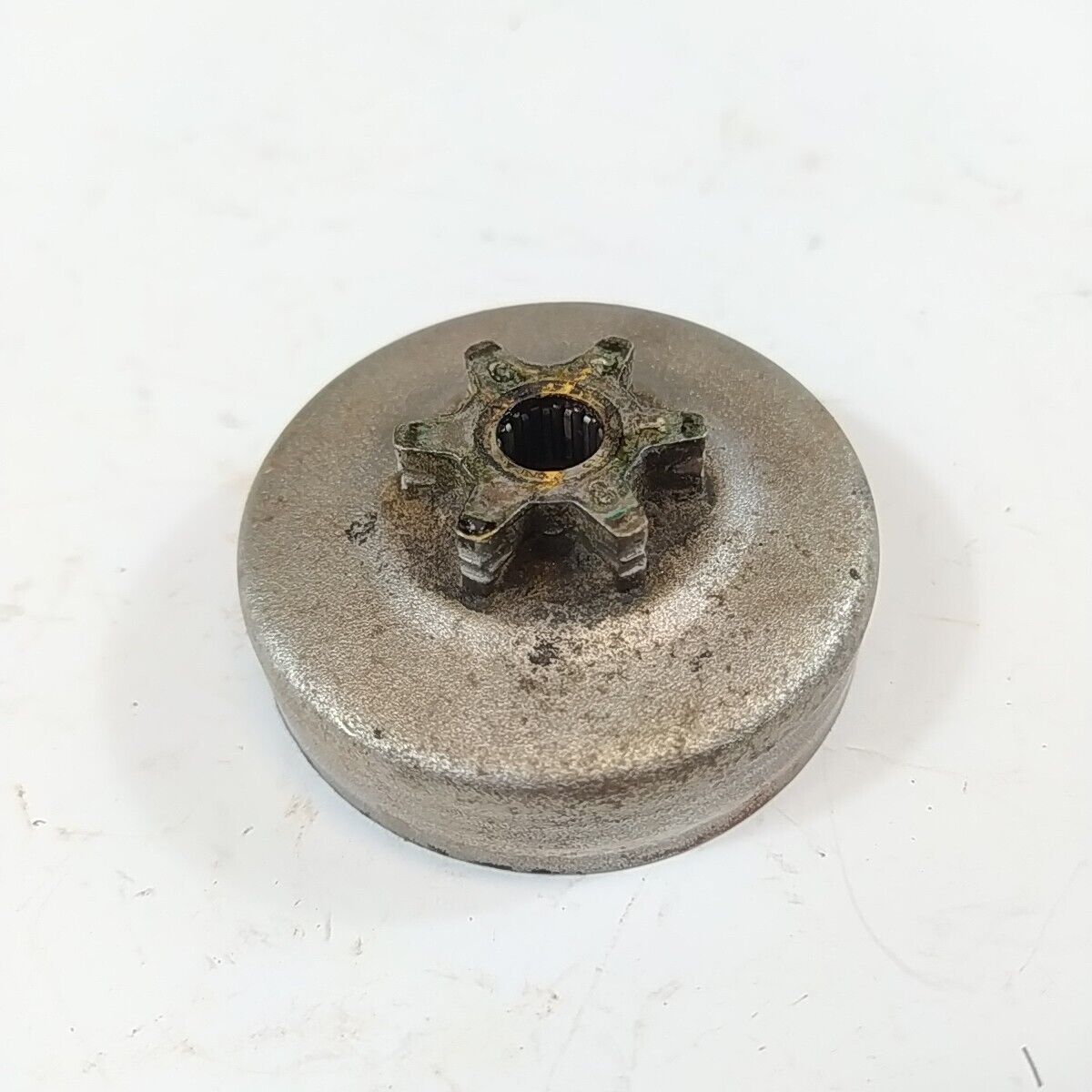 FRIZIONE E CAMPANA PER MOTOSEGA PARTNER FORMULA 60 420 POULAN ricambi usati