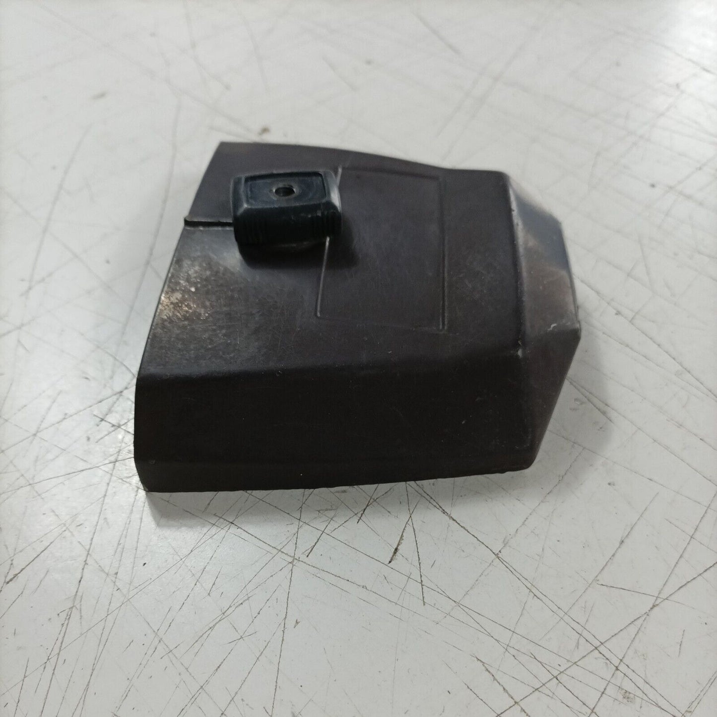 MOTOSEGA CASTOR C70 ALPINA A70 COPERCHIO FILTRO DELL'ARIA MARRONE ORIGINALE
