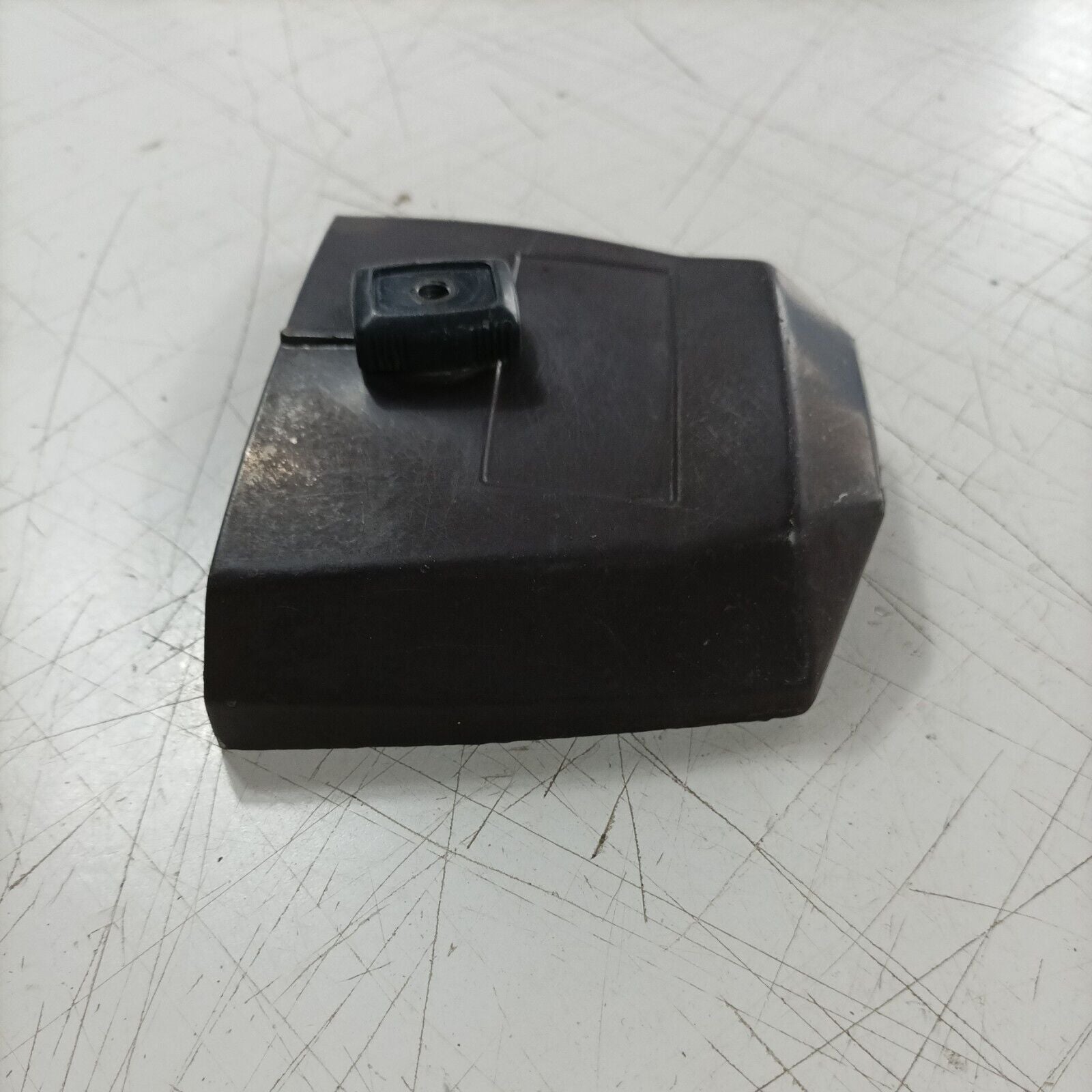 MOTOSEGA CASTOR C70 ALPINA A70 COPERCHIO FILTRO DELL'ARIA MARRONE ORIGINALE
