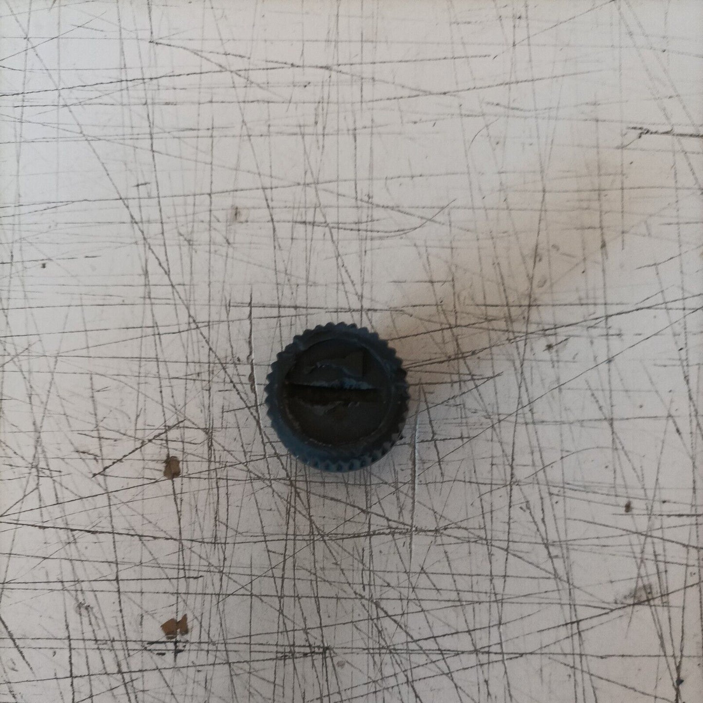 TAPPO serbatoio OLIO DIAMETRO 21 MM PER MOTOSEGA OPEM ELECTRONIC ricambi usati