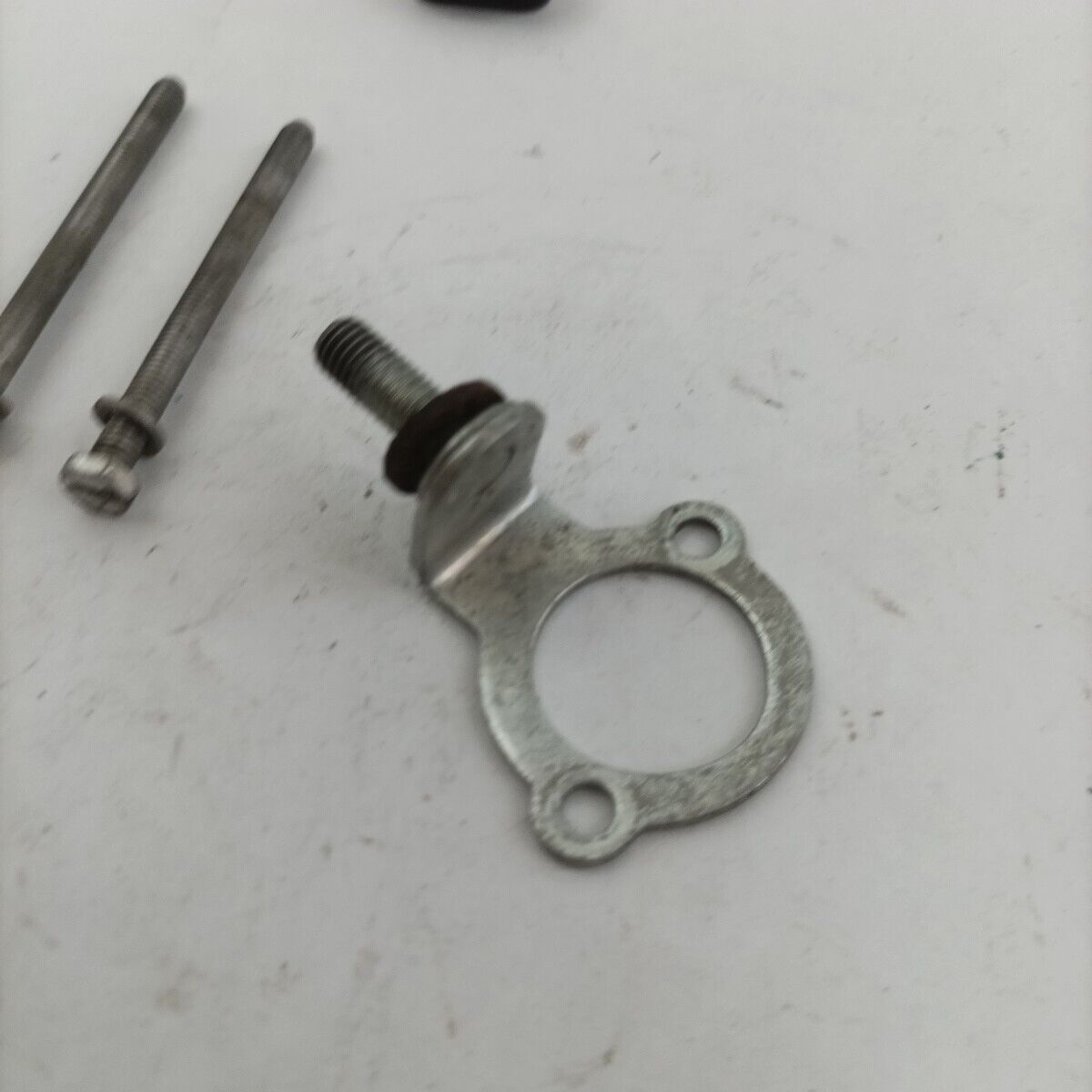 Ricambio SUPPORTO CARBURATORE E FILTRO ARIA MOTOSEGA HOMELITE XL - 12 usato