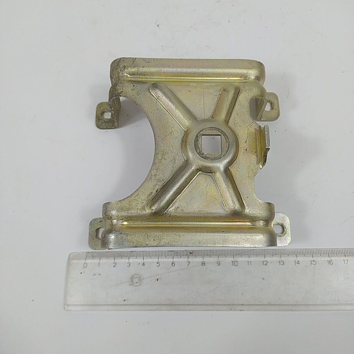 Ricambio per decespugliatore EFCO 8420 8425 8510 STAFFA MOTORE A ZAINO usato