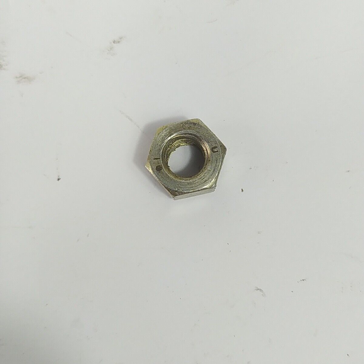 Ricambio bullone DADO ALBERO MOTORE per motosega ALPINA A45 Castor CP 45 usato