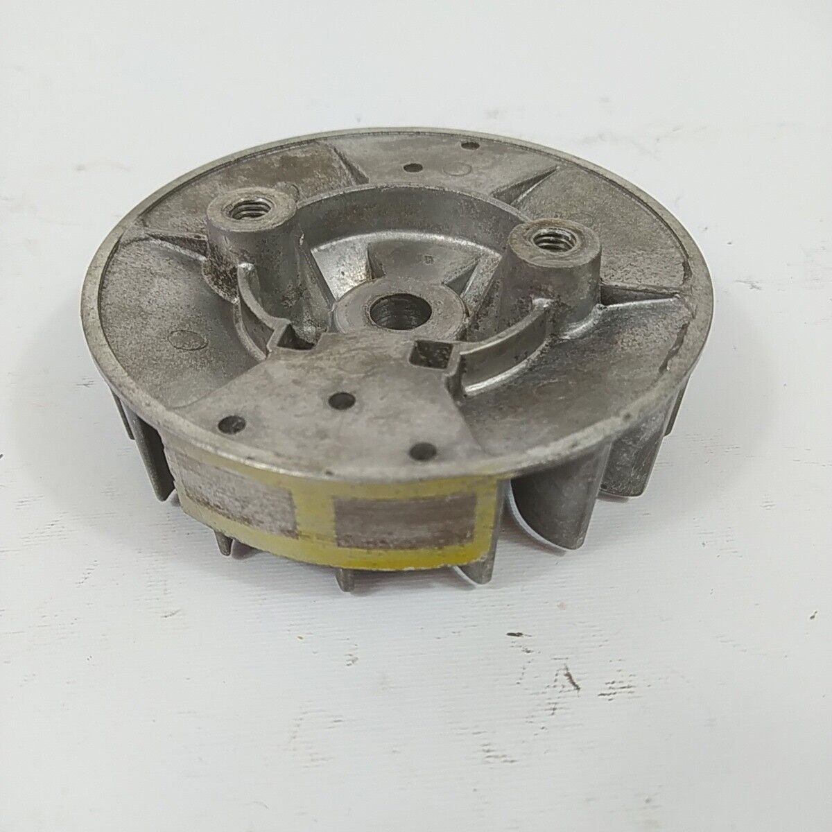 Ricambio VOLANO MAGNETICO DI AVVIAMENTO per decespugliatore TANAKA 501 ik usato