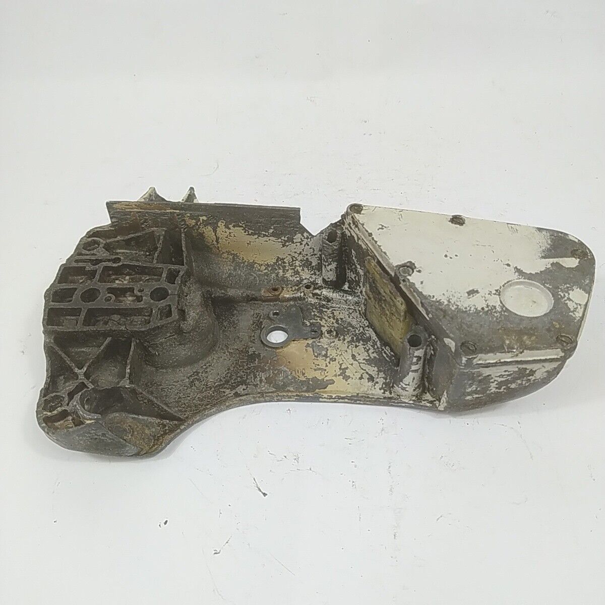 Ricambio per motosega STIHL 08 S CARTER BASAMENTO SERBATOIO OLIO ORIGINALE usato