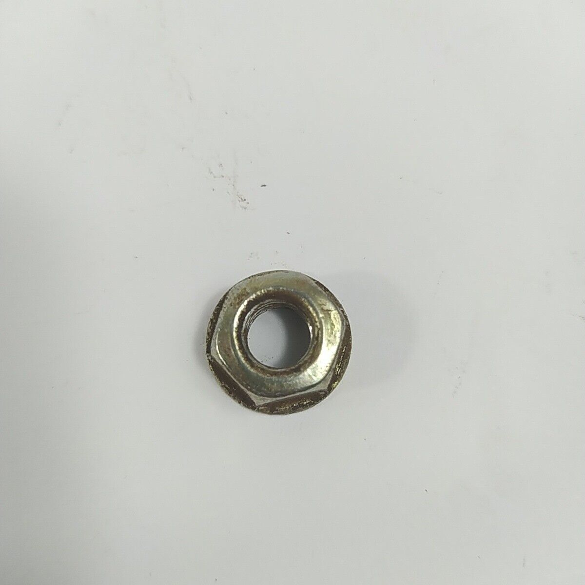 Ricambio DADO BULLONE VOLANO Usato per decespugliatore Mcculloch ELITE 3000