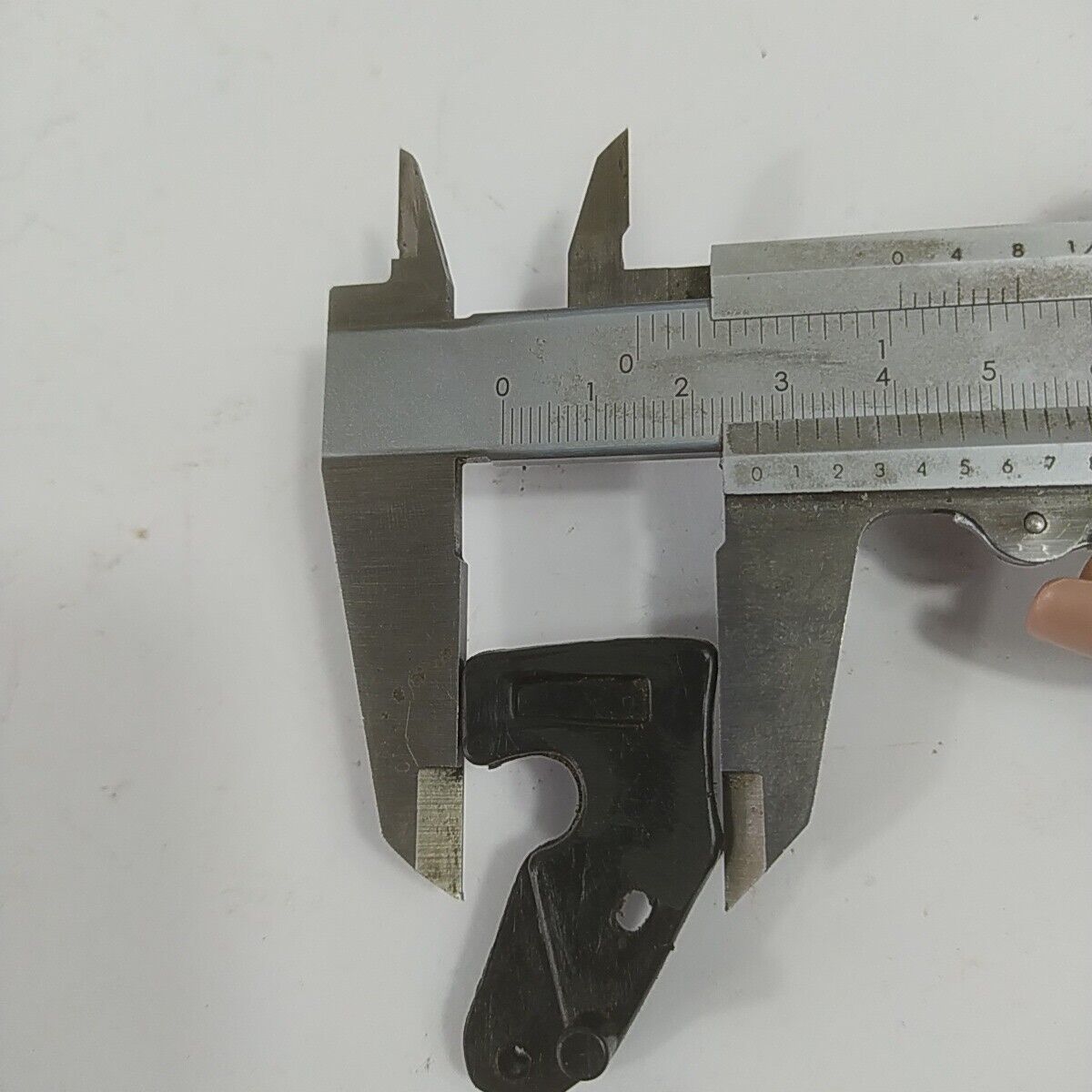 Ricambio LEVA COMANDO ACCELERAZIONE per motosega ALPINA A45 Castor CP 45 usato