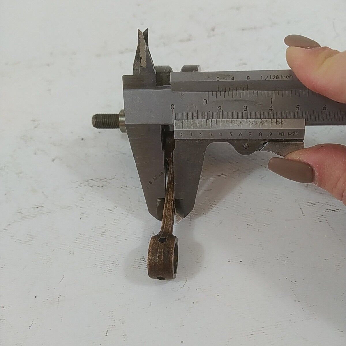 ricambio ALBERO MOTORE originale usato per decespugliatore KAWASAKI TD 33