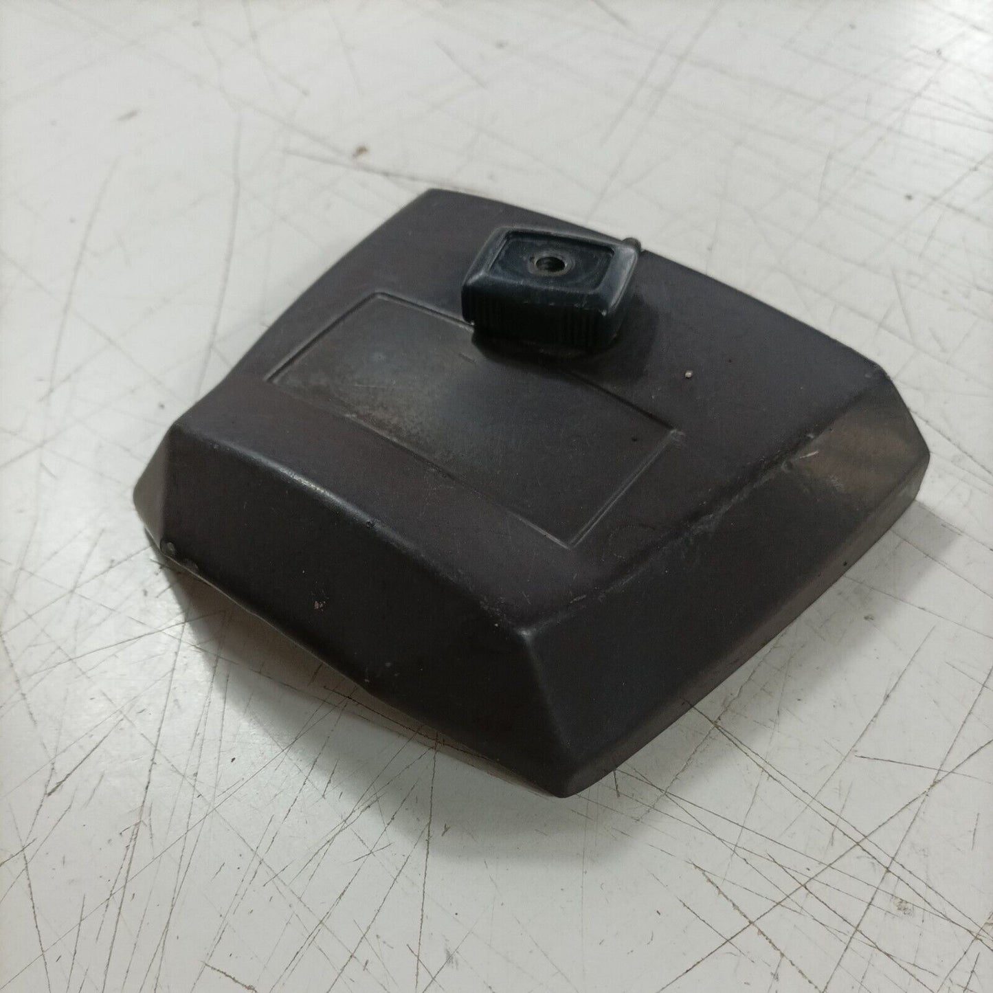 MOTOSEGA CASTOR C70 ALPINA A70 COPERCHIO FILTRO DELL'ARIA MARRONE ORIGINALE