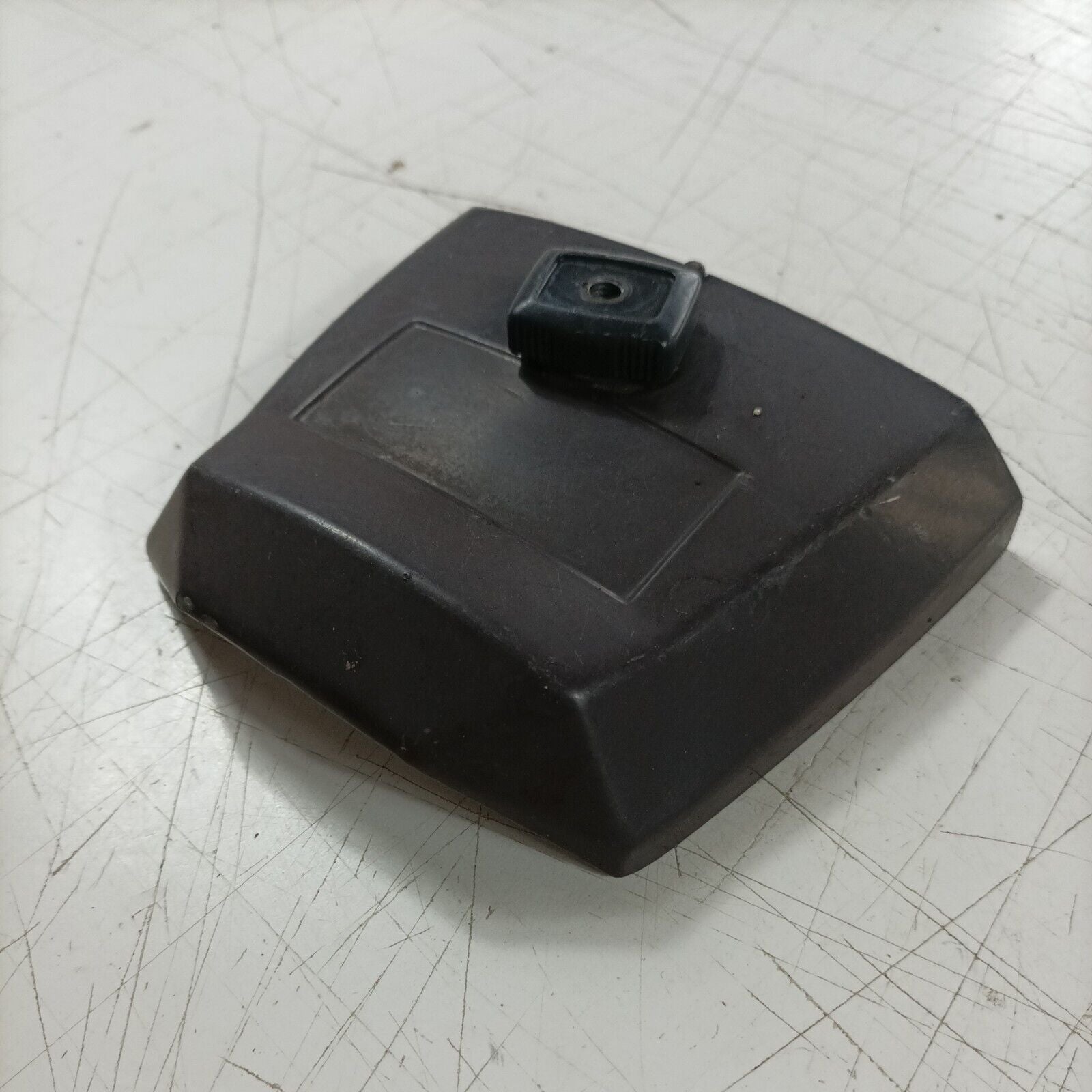 MOTOSEGA CASTOR C70 ALPINA A70 COPERCHIO FILTRO DELL'ARIA MARRONE ORIGINALE