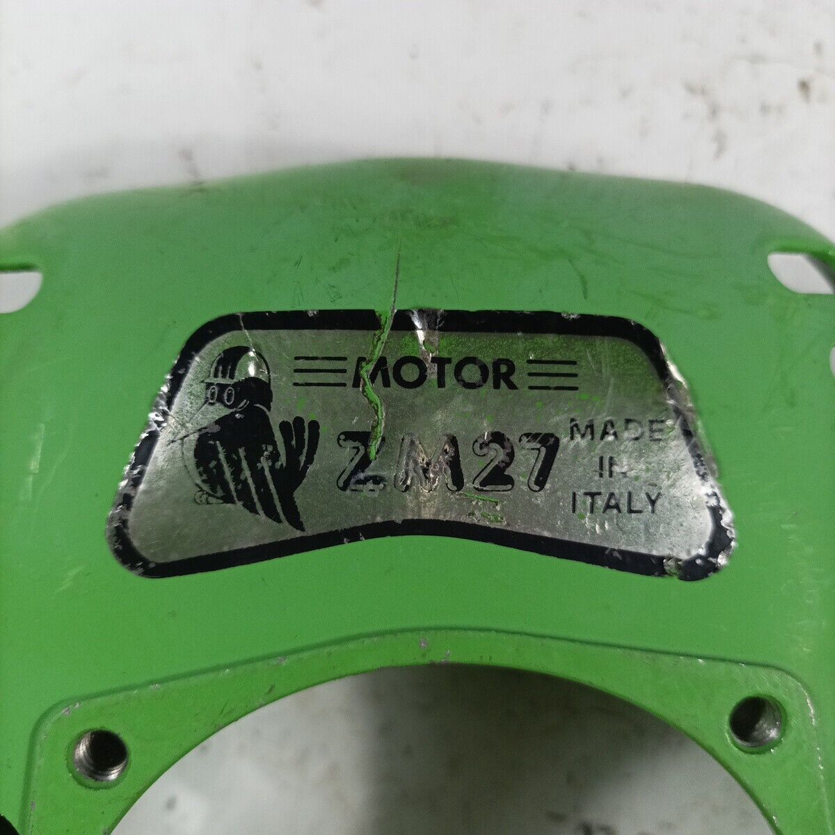 Carter ALBERO MOTORE basamento per DECESPUGLIATORE BLUE BIRD ZM 27 ricambi usati