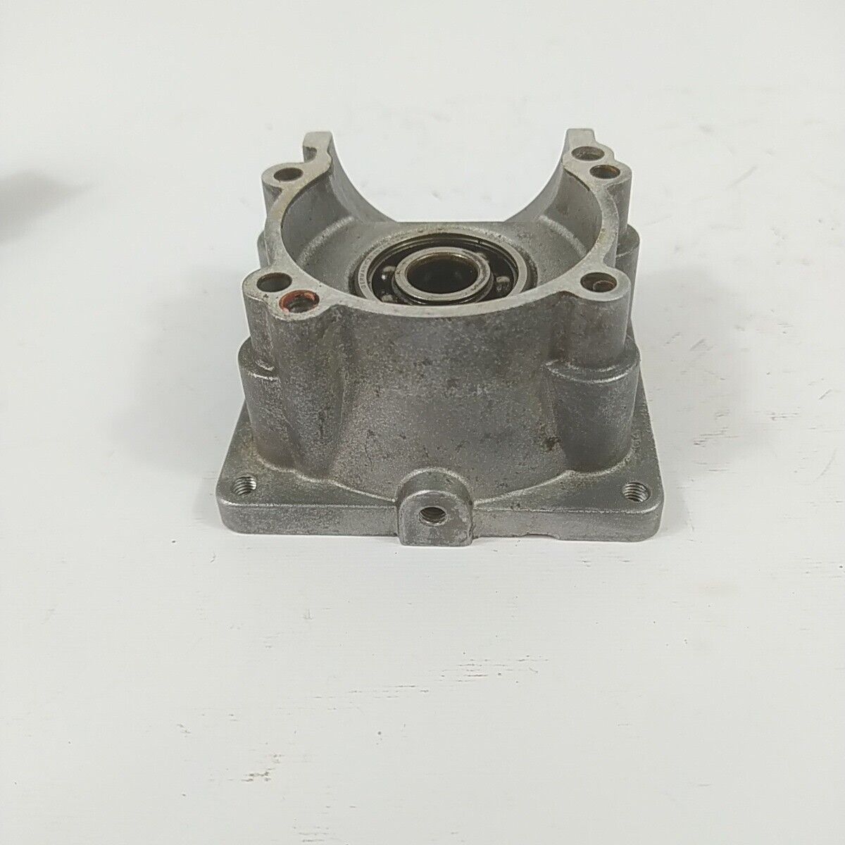 Ricambio CARTER BASAMENTO CILINDRO usato per decespugliatore OLEO MAC DYNAMAC