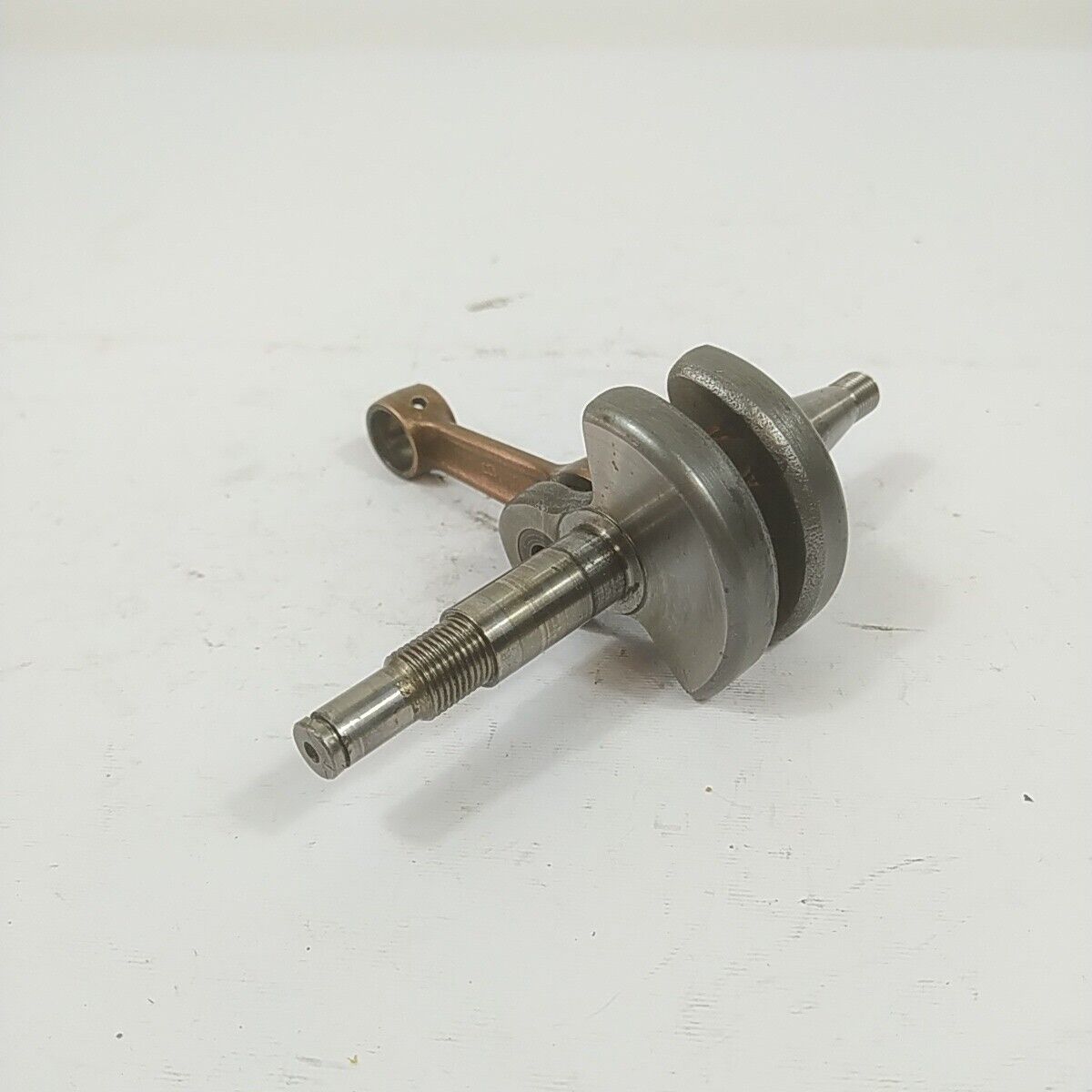 Ricambio ALBERO MOTORE ORIGINALE per motosega CASTOR CP 700 usato