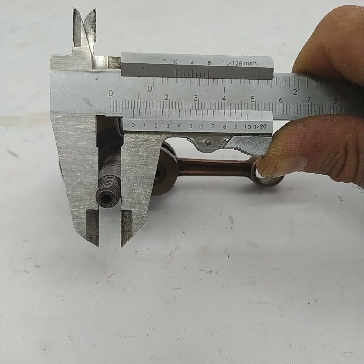 ricambio ALBERO MOTORE biella usato per decespugliatore KAWASAKI TD 33