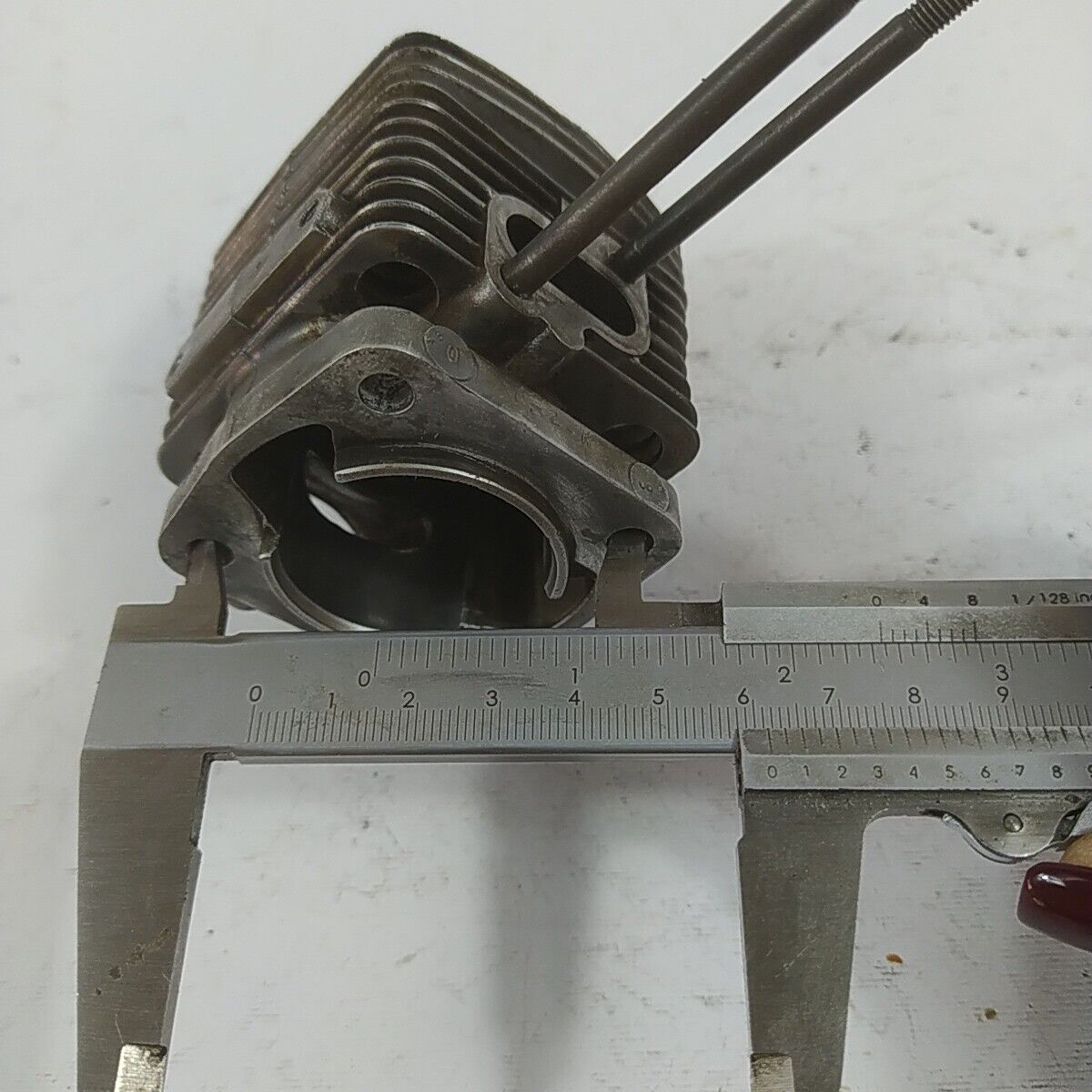 Ricambio DECESPUGLIATORE kawasaki kt 17 kit CILINDRO E PISTONE DIAMETRO 36 usato