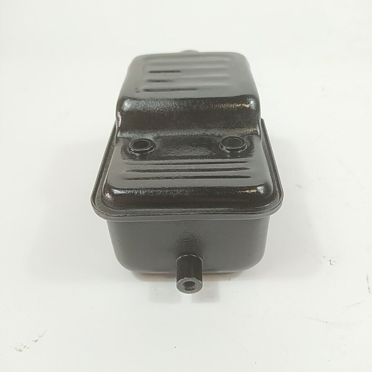 Ricambio MARMITTA SILENZIATORE usato per decespugliatore Komatsu ZENOAH G4K