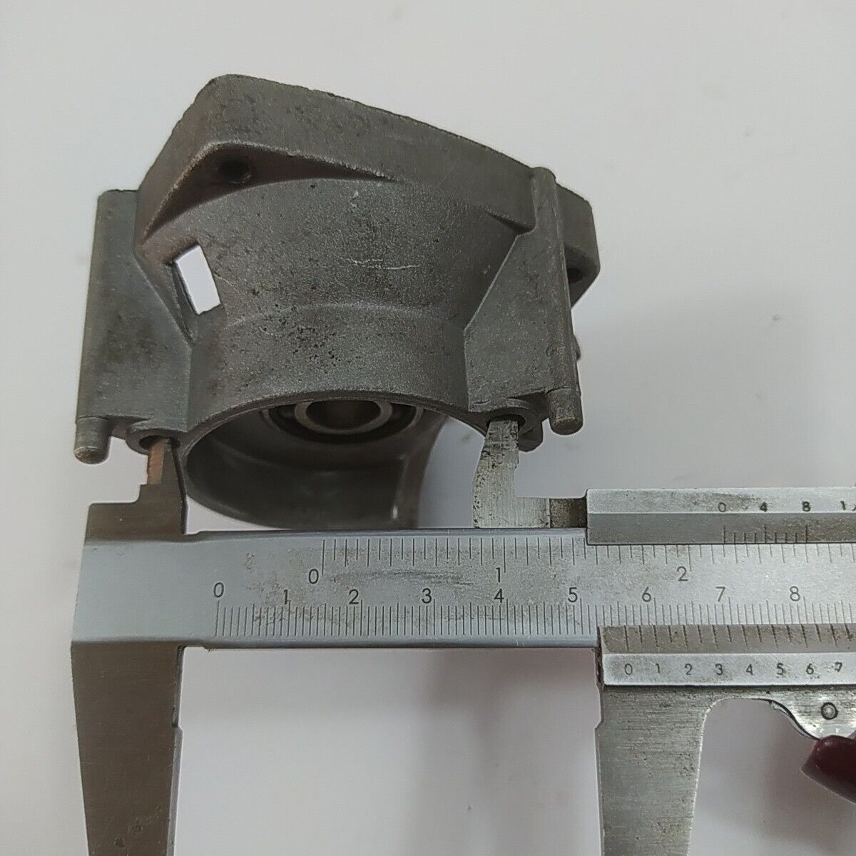 Ricambio per DECESPUGLIATORE ALPINA VIP 30 CARTER BASAMENTO MOTORE usato 