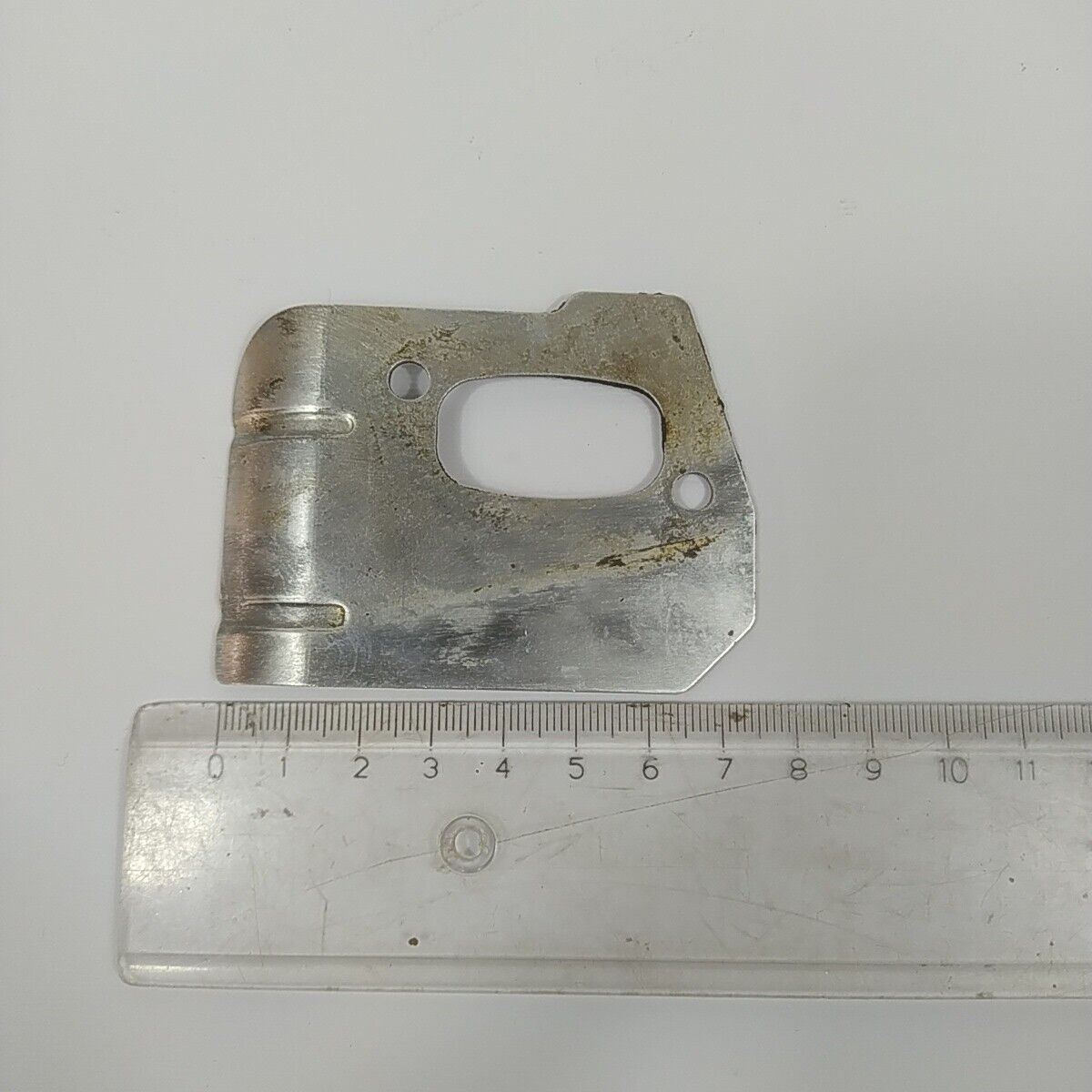 MARMITTA SILENZIATORE TERMINALE ricambi per MOTOSEGA HUSQVARNA 340 345 346 usati