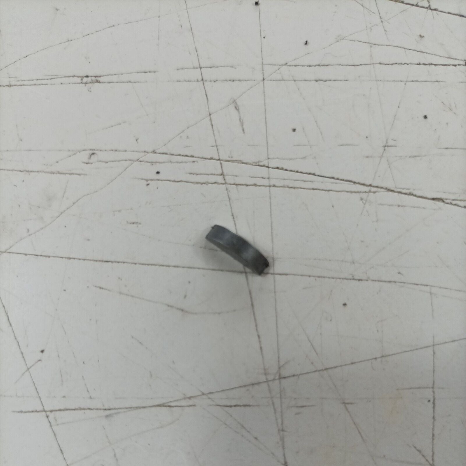 ricambio usato CHIAVETTA MEZZALUNA VOLANO MAGNETICO PER MOTOSEGA ALPINA 40 41 45