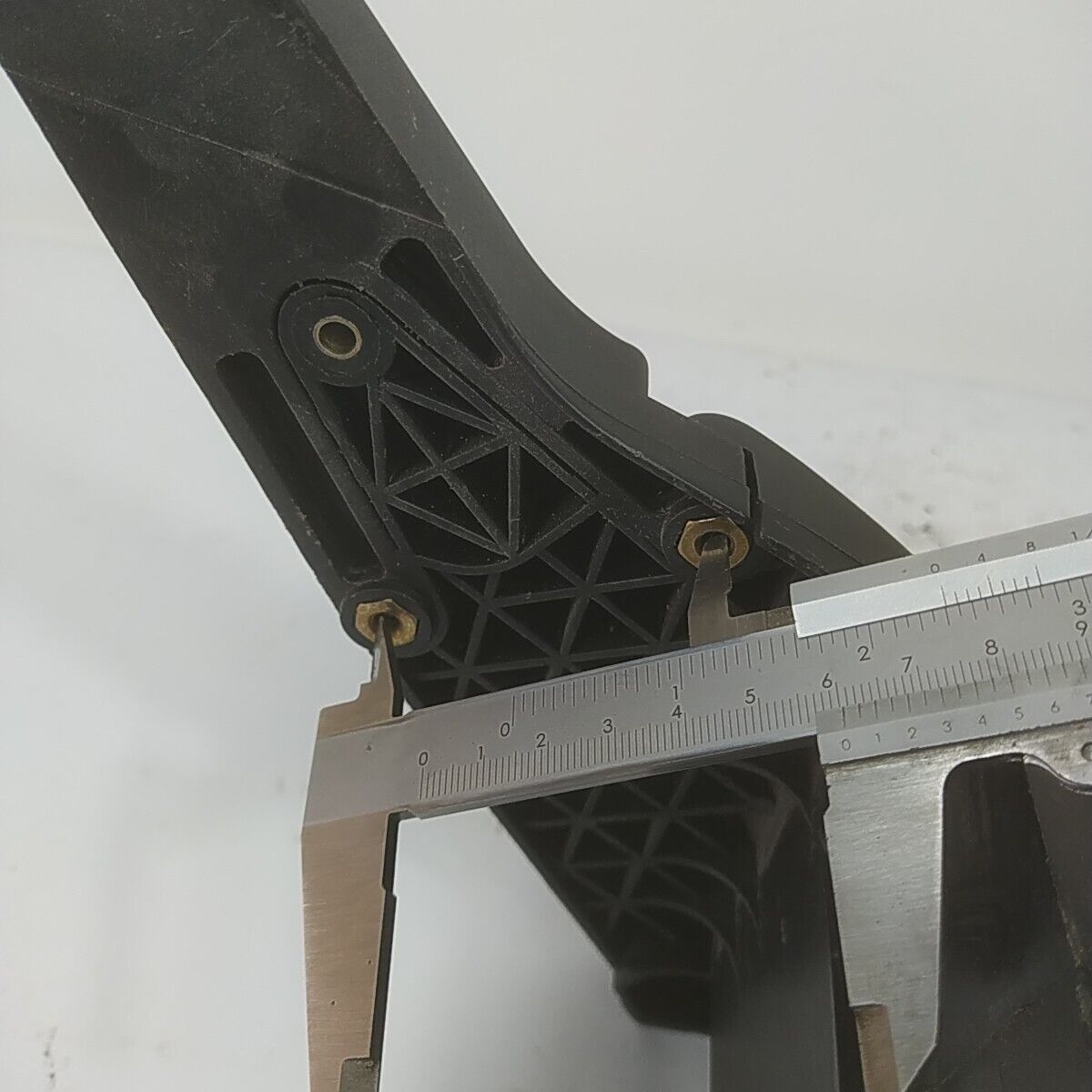 Ricambio MANIGLIA IMPUGNATURA COMANDI GAS per motosega McCulloch MC 540 usato